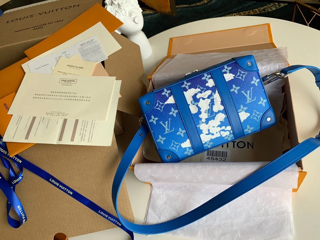 루이비통 소프트 트렁크 지갑 M45432