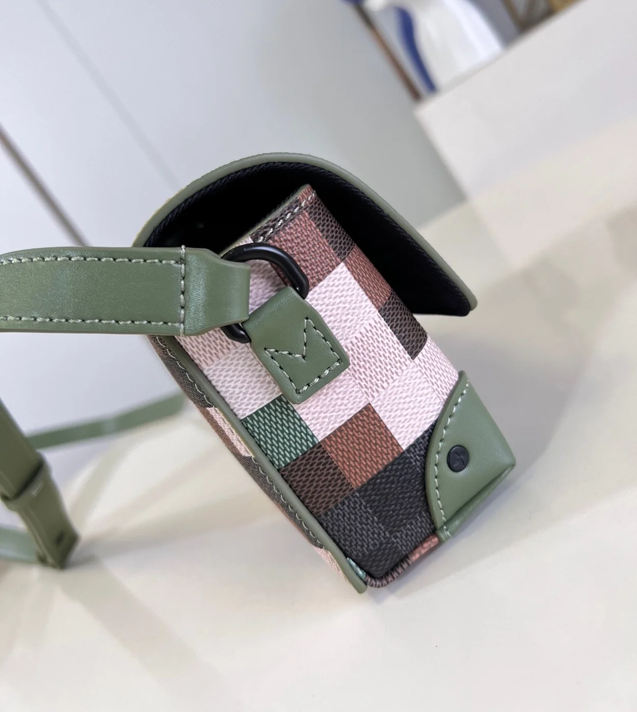 루이비통 스티머 웨어러블 M83172