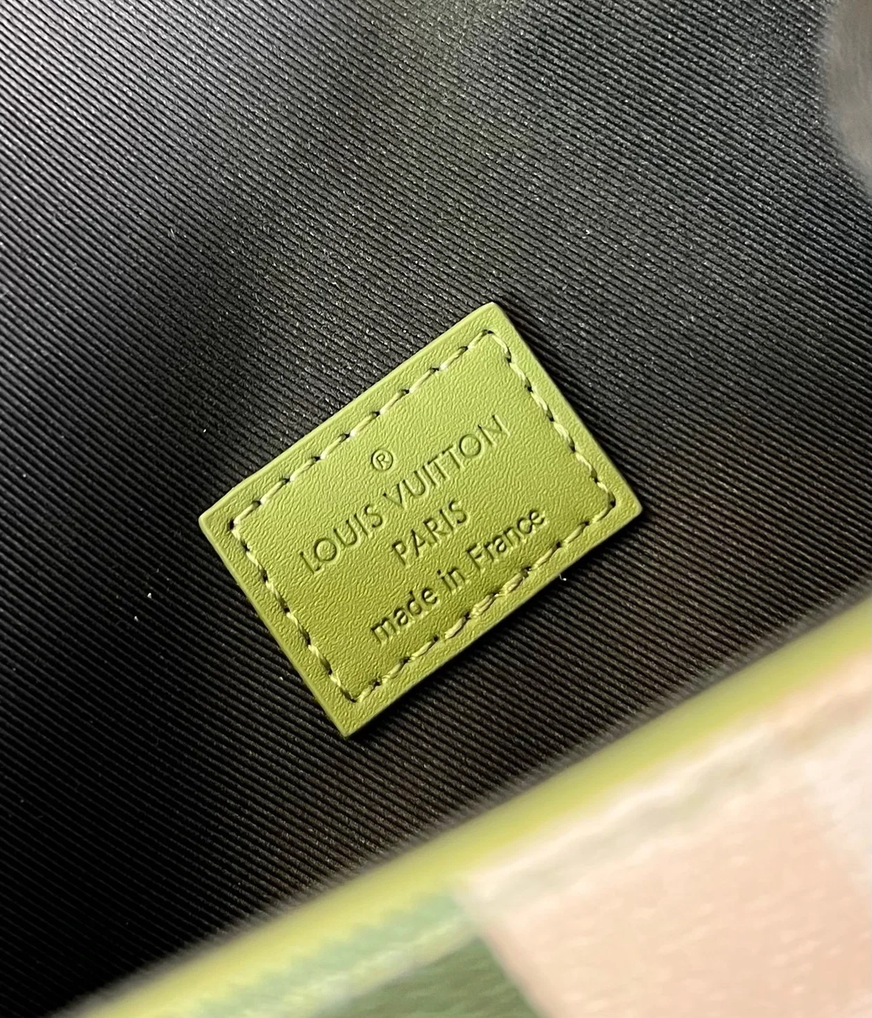 루이비통 스티머 웨어러블 M83172