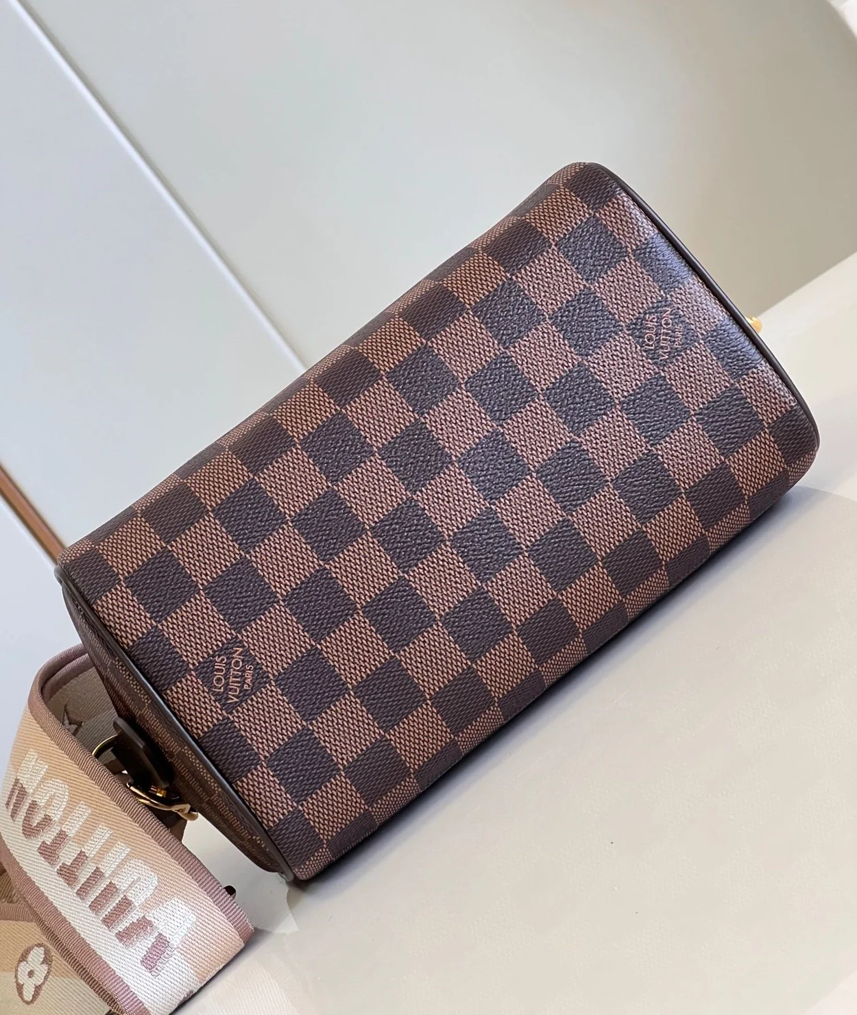 루이비통 스피디 반둘리에 20 N40489