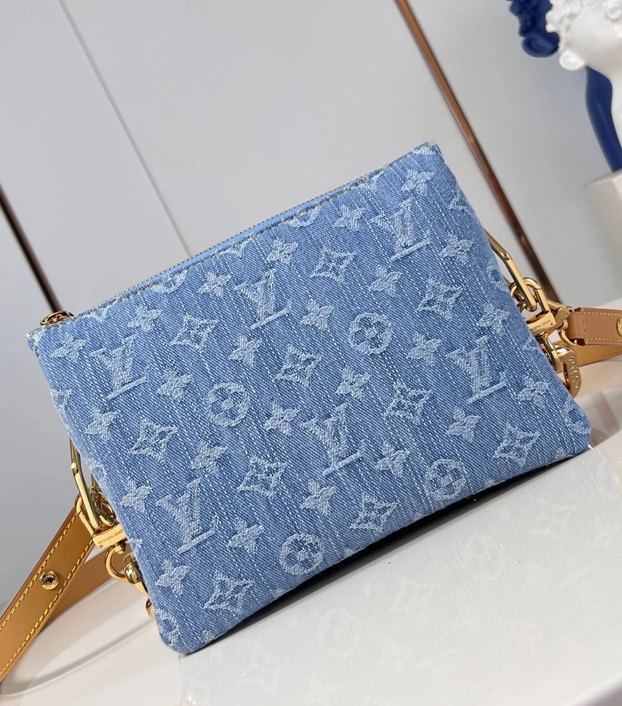 루이비통 쿠상 BB 백 데님 스카이블루 M11401