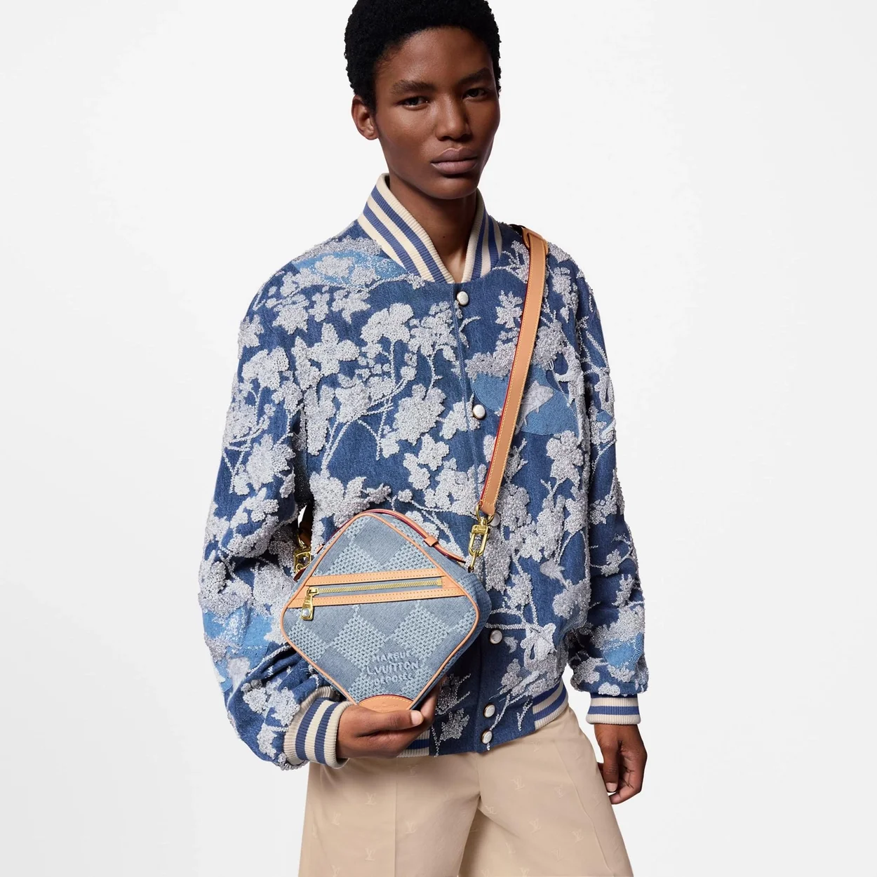 루이비통 체스 메신저 다미에 데님 블루