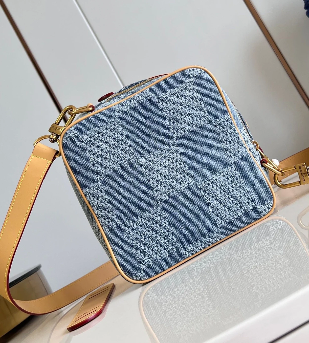 루이비통 체스 메신저 다미에 데님 블루