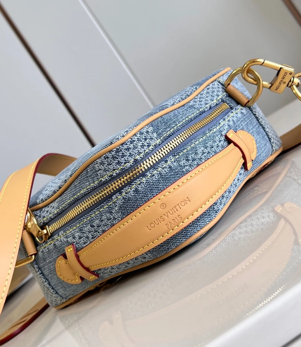루이비통 체스 메신저 다미에 데님 블루