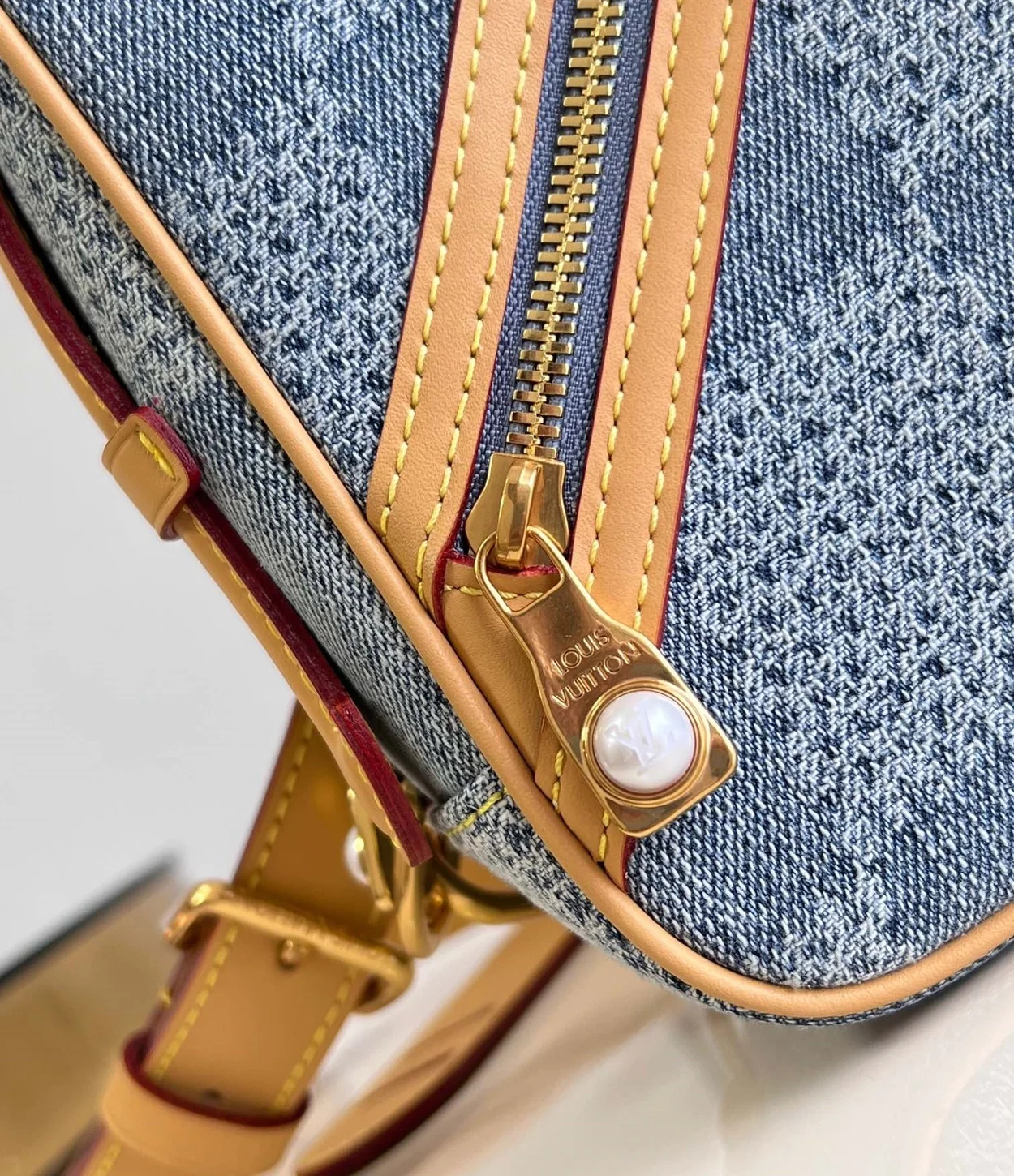 루이비통 체스 메신저 다미에 데님 블루