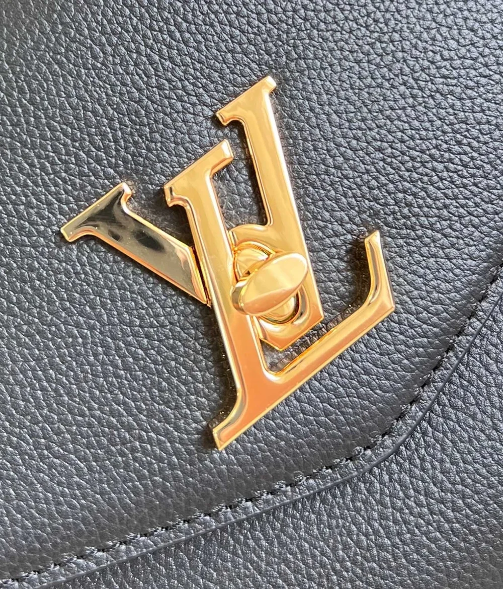 루이비통 옥스포드 락미 블랙 M22735