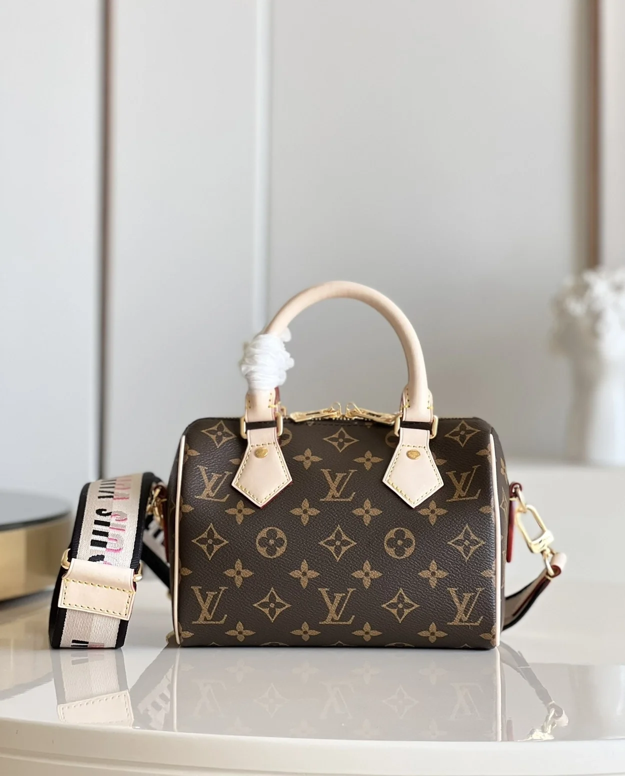 루이비통 스피디 반둘리에 20 모노그램 M46234