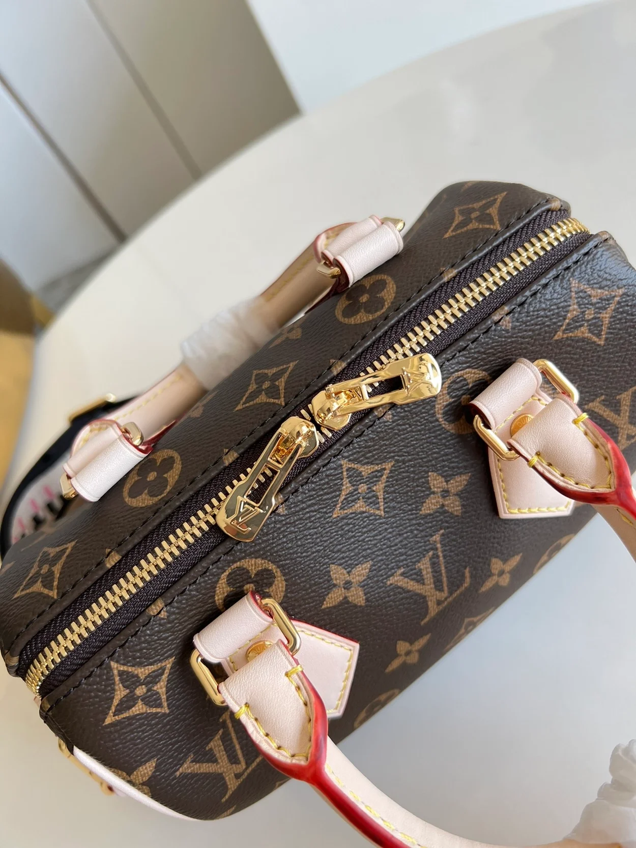 루이비통 스피디 반둘리에 20 모노그램 M46234