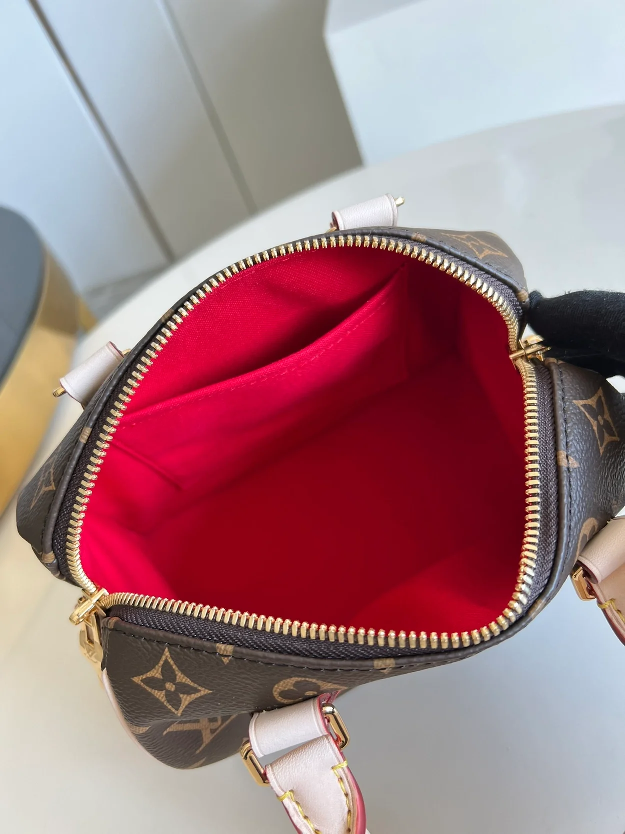 루이비통 스피디 반둘리에 20 모노그램 M46234