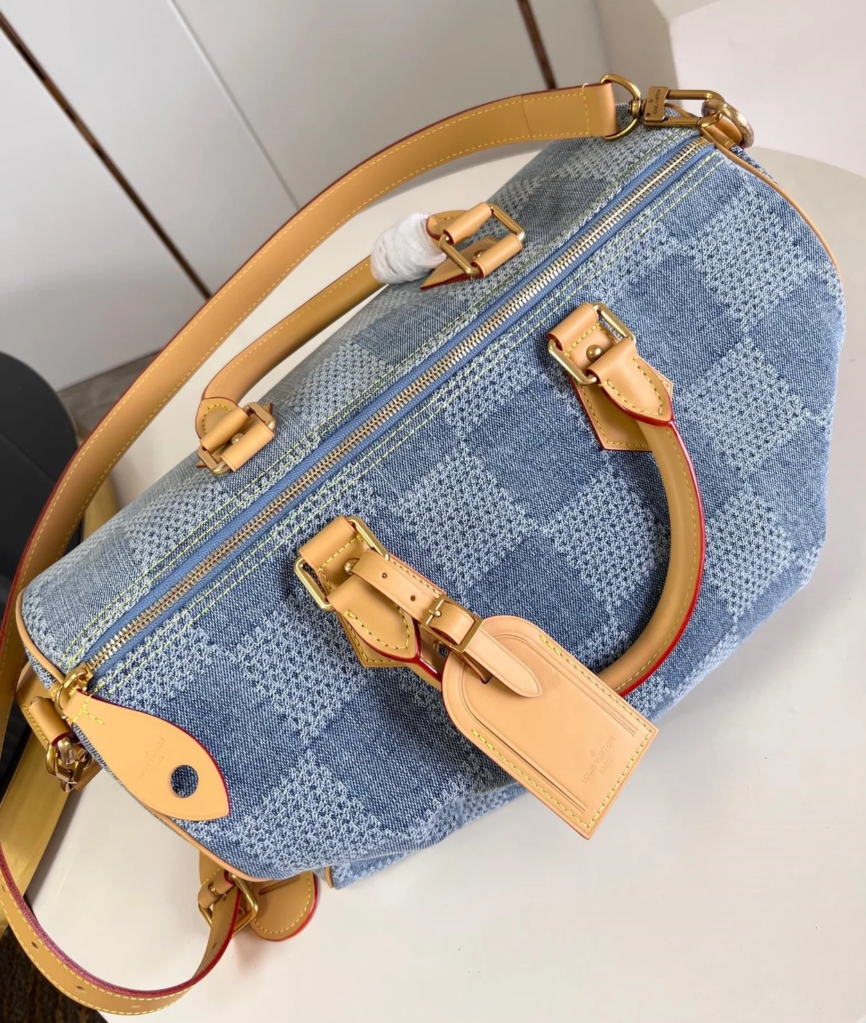 루이비통 스피디 반둘리에 40 N40701