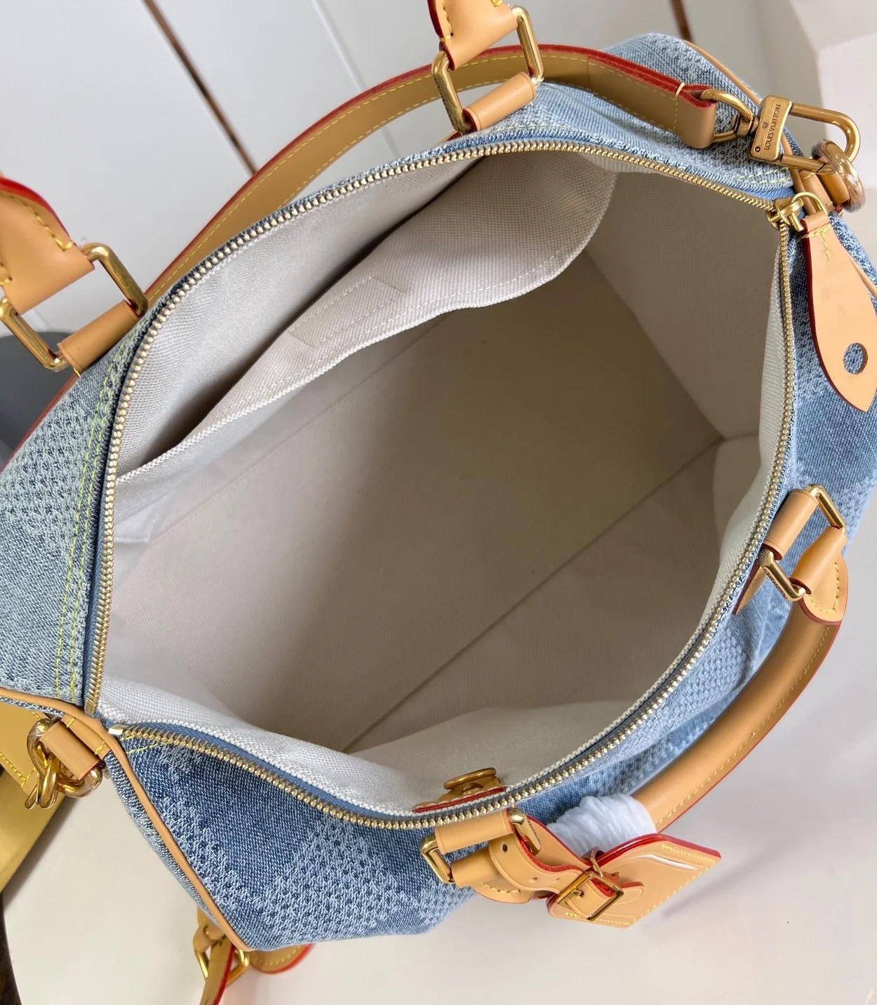 루이비통 스피디 반둘리에 40 N40701