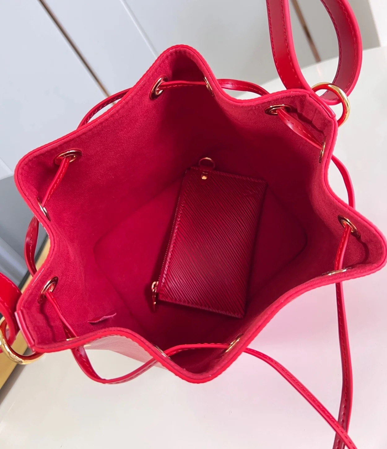 루이비통 노에 BB M24675