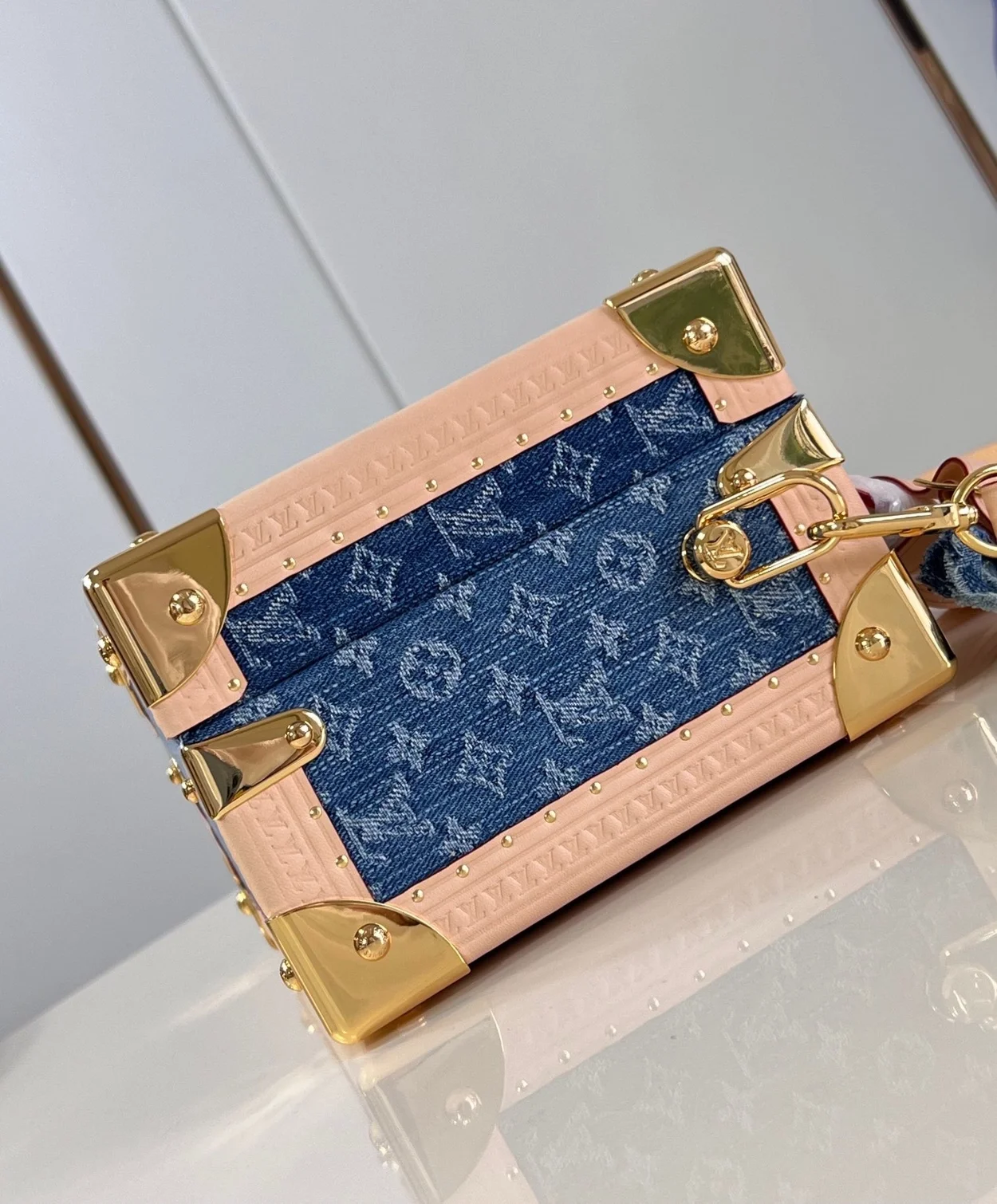 루이비통 쁘띠 발리즈 데님 블루 M24161