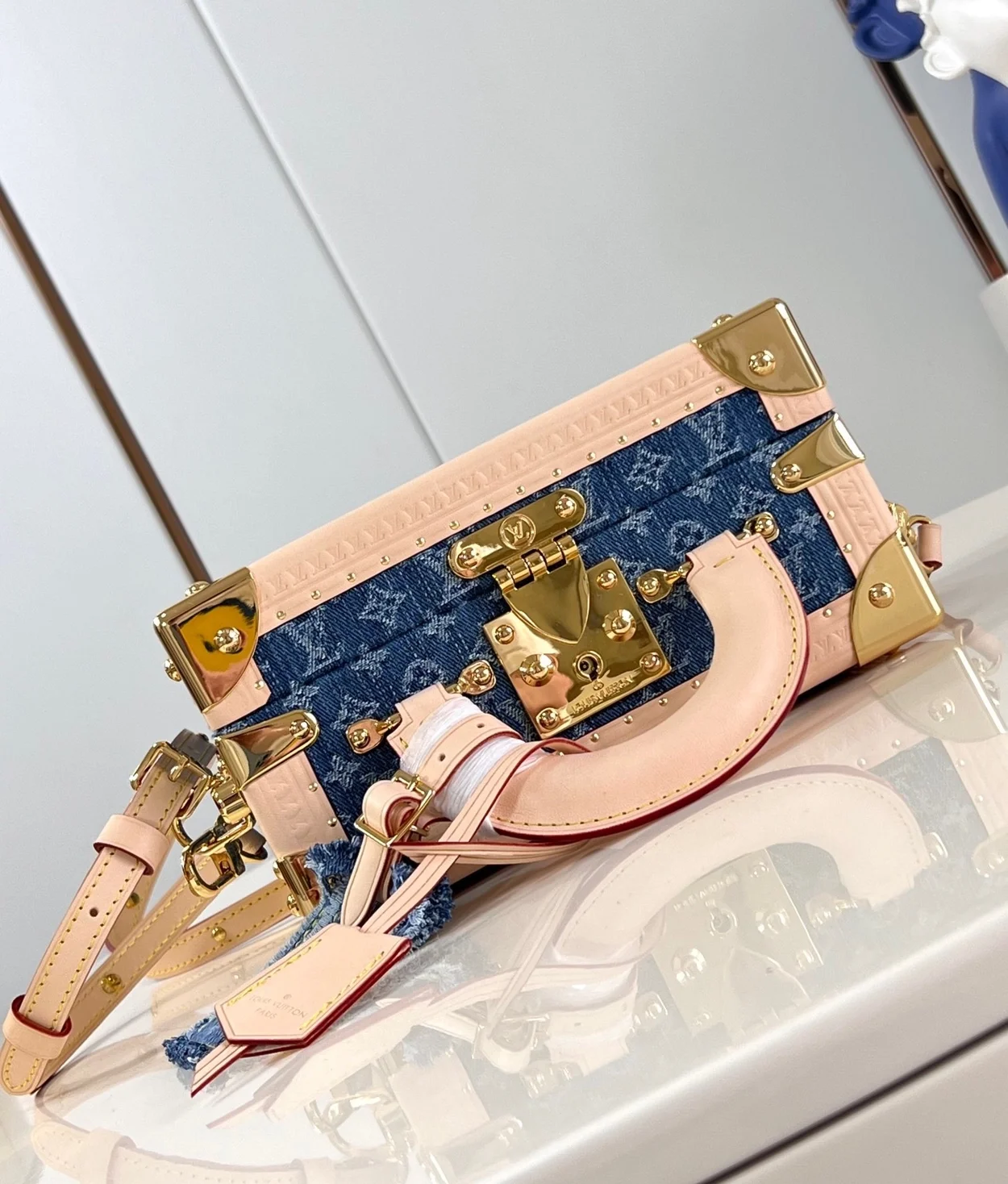 루이비통 쁘띠 발리즈 데님 블루 M24161