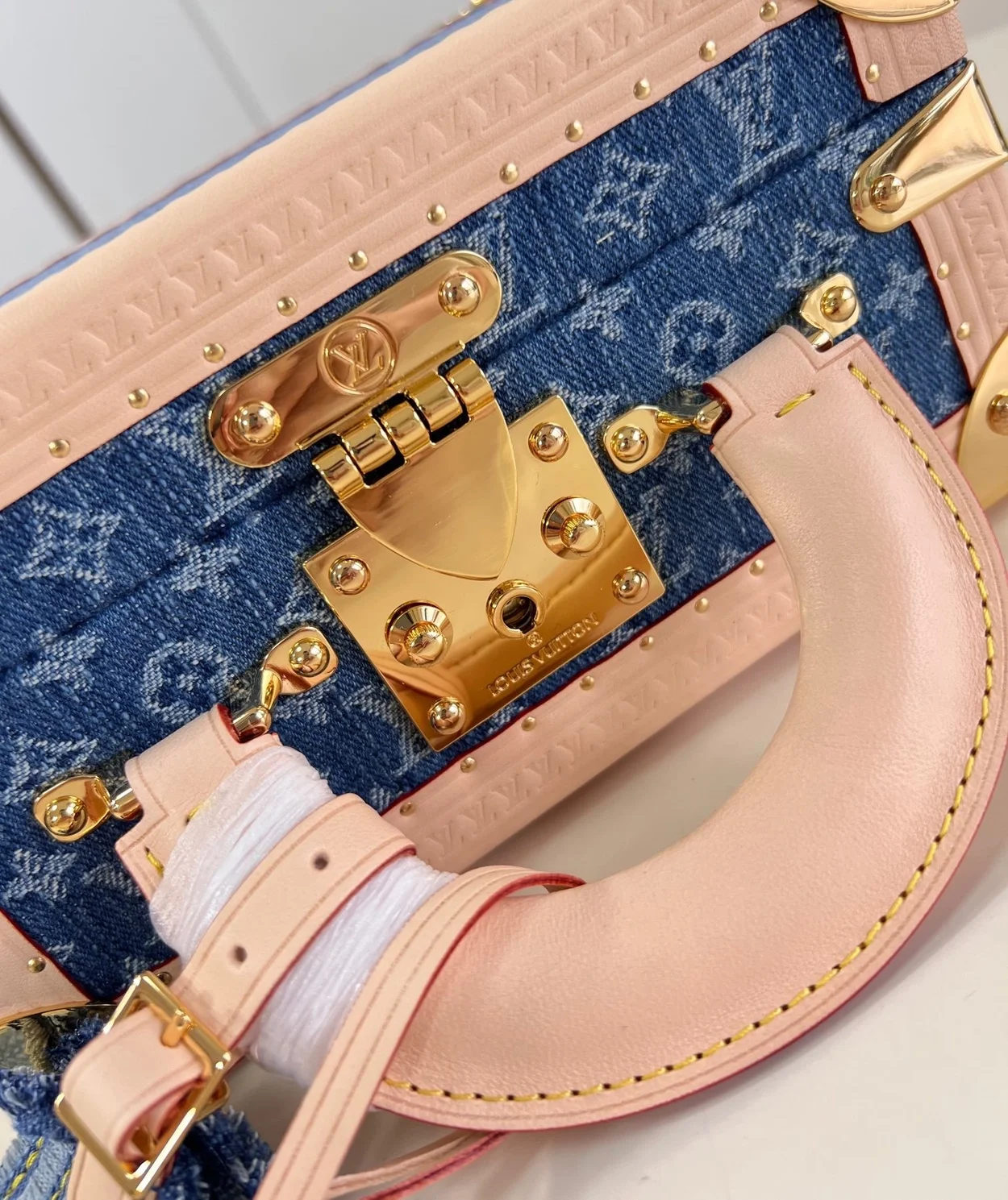 루이비통 쁘띠 발리즈 데님 블루 M24161