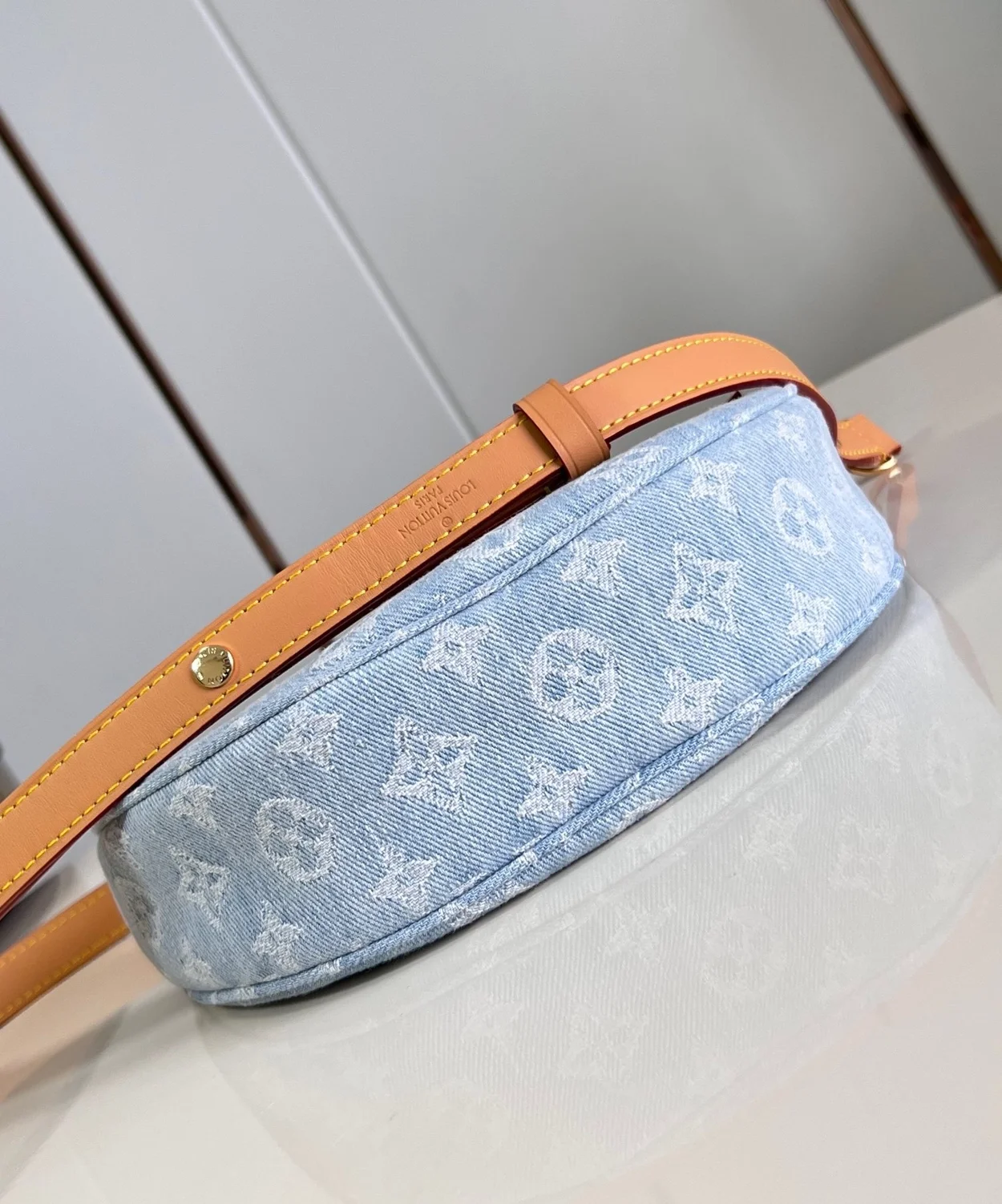 루이비통 루프 M24846