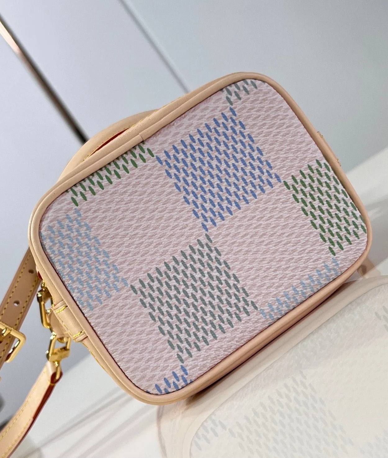 루이비통 나노 노에 N40640