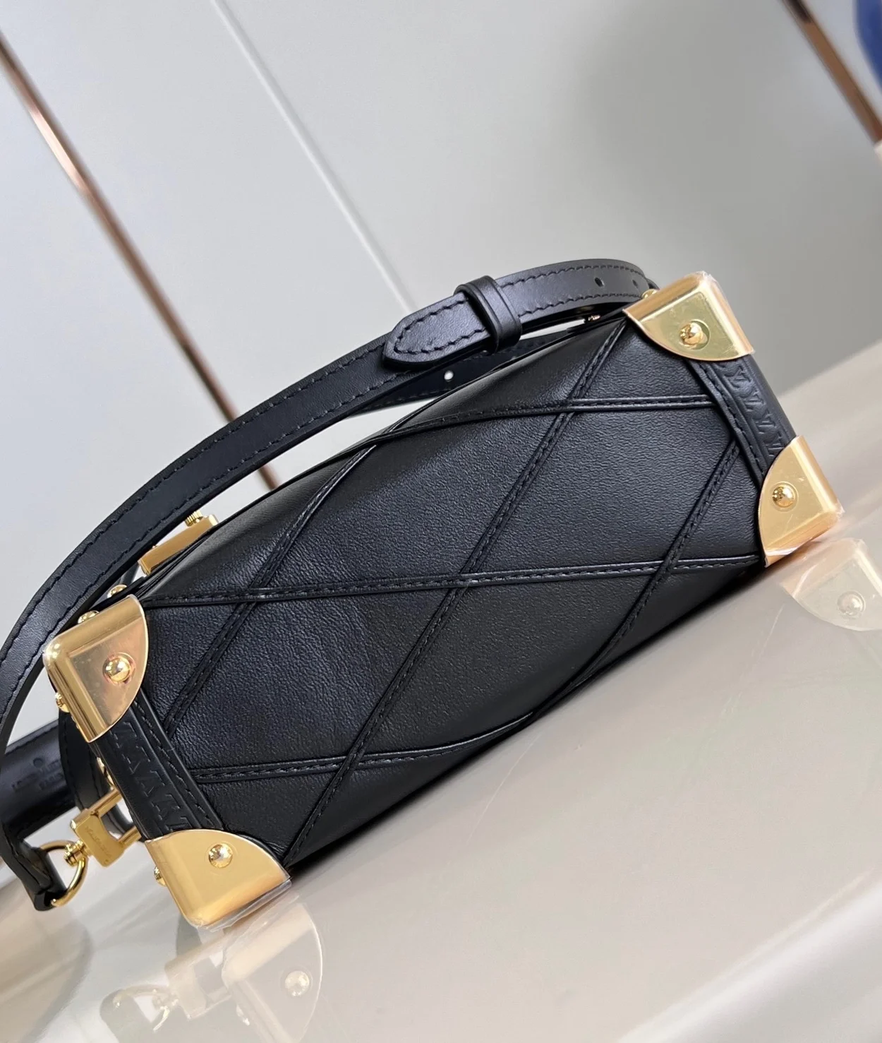 루이비통 사이드 트렁크 PM M83030