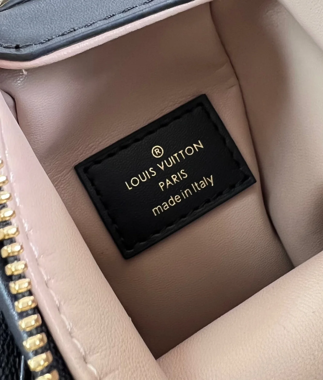 루이비통 사이드 트렁크 PM M83030