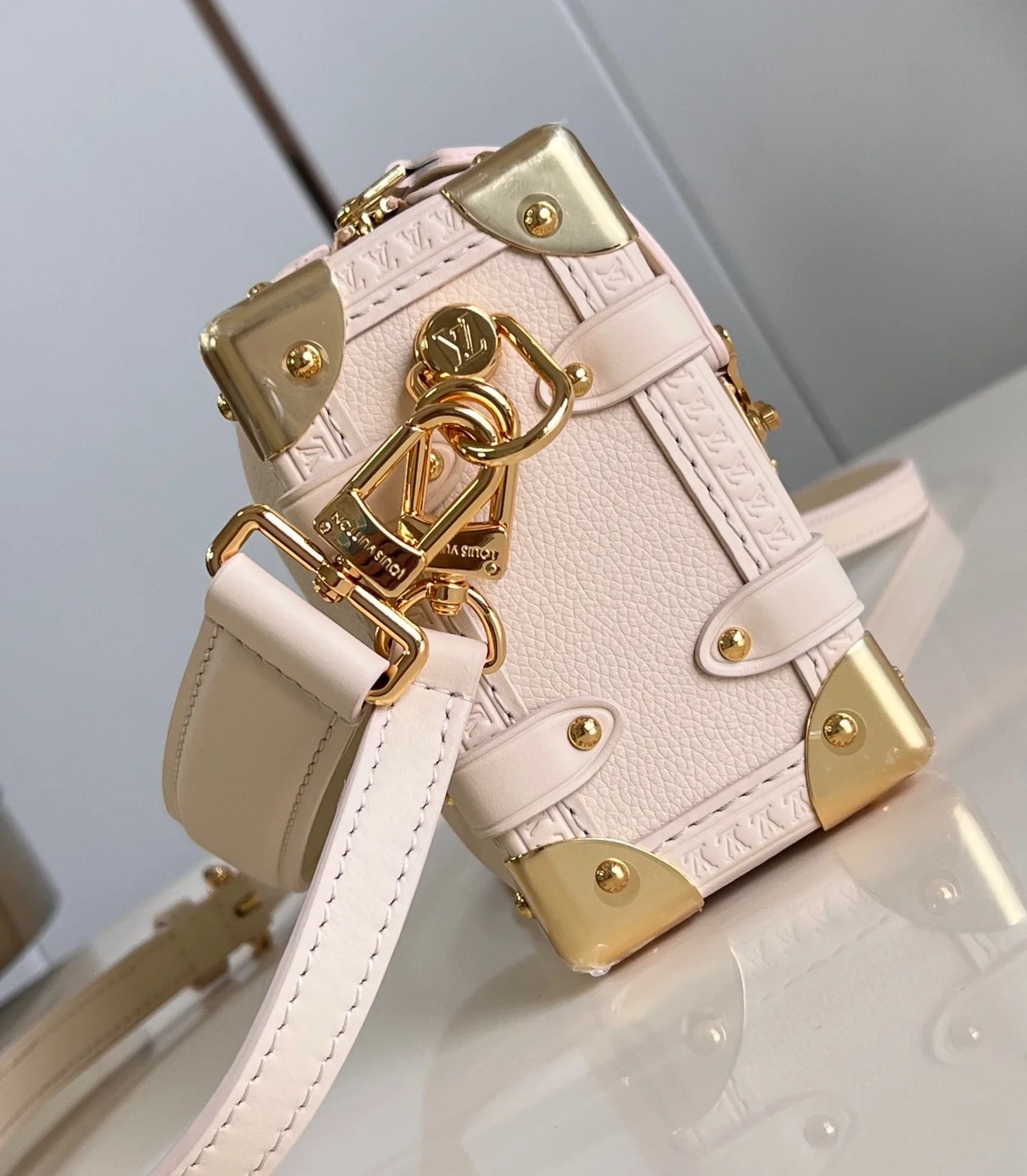 루이비통 사이드 트렁크 PM M23915