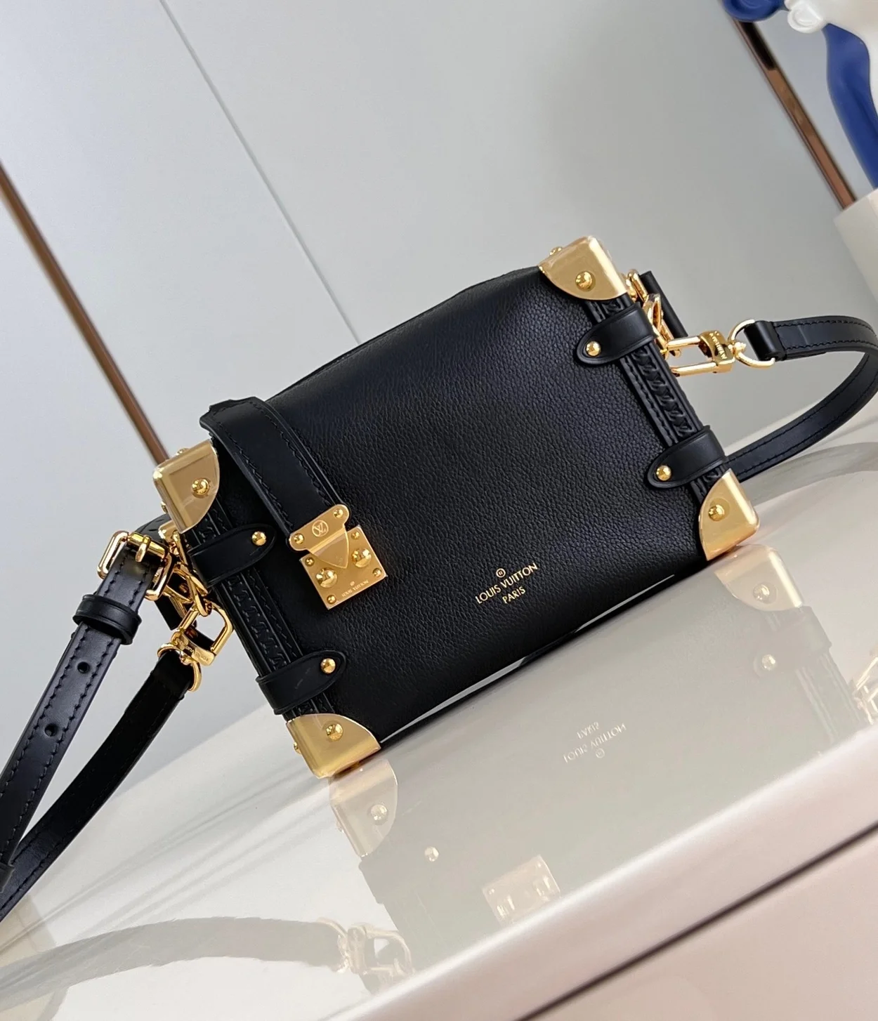 루이비통 사이드 트렁크 PM M23817