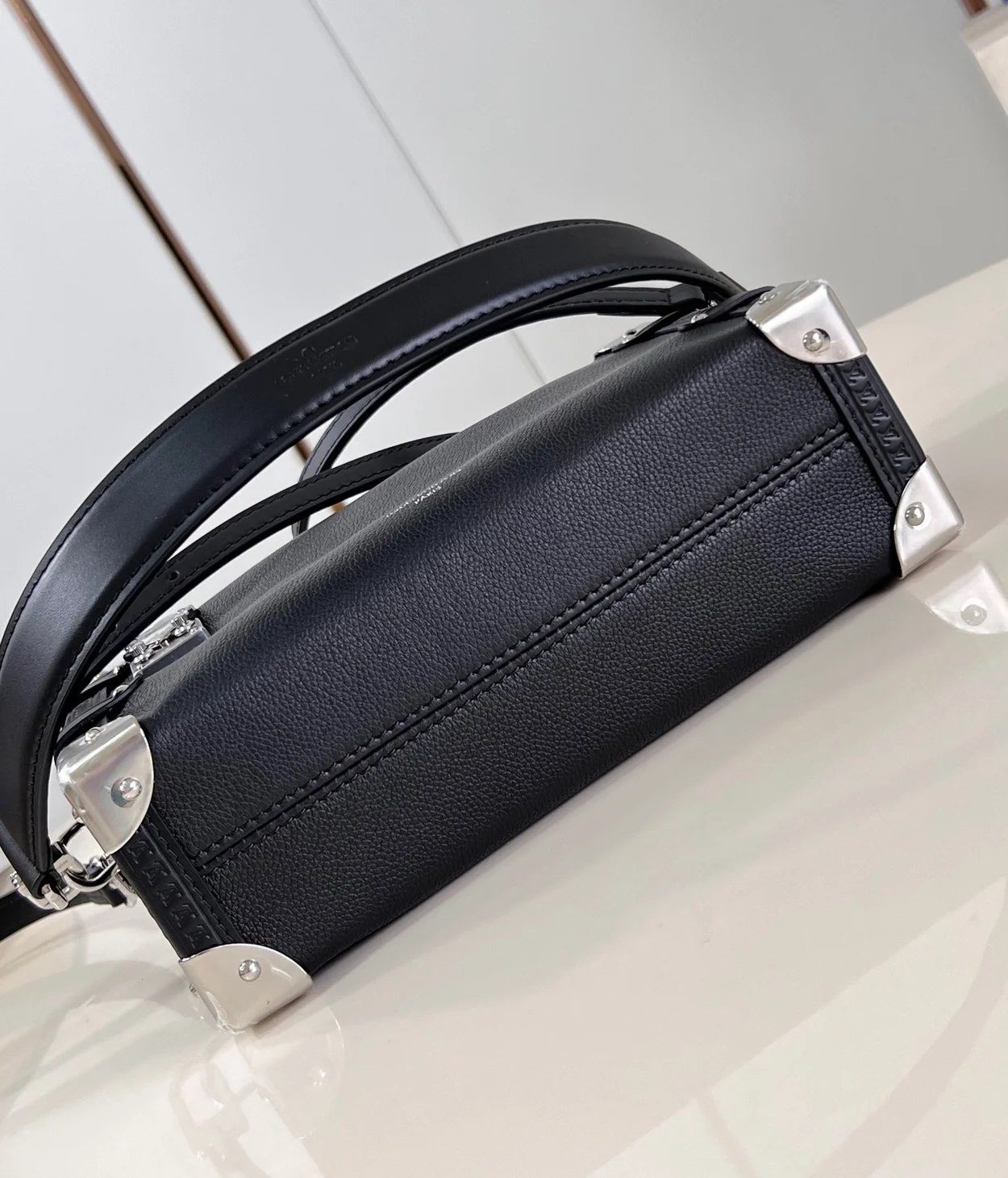 루이비통 사이드 트렁크 MM M25160