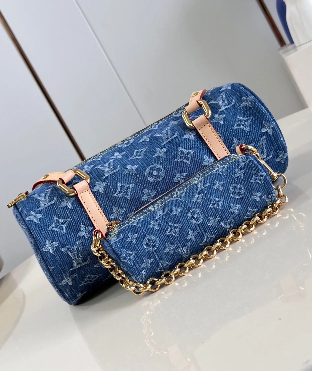 루이비통 빠삐용 M46830