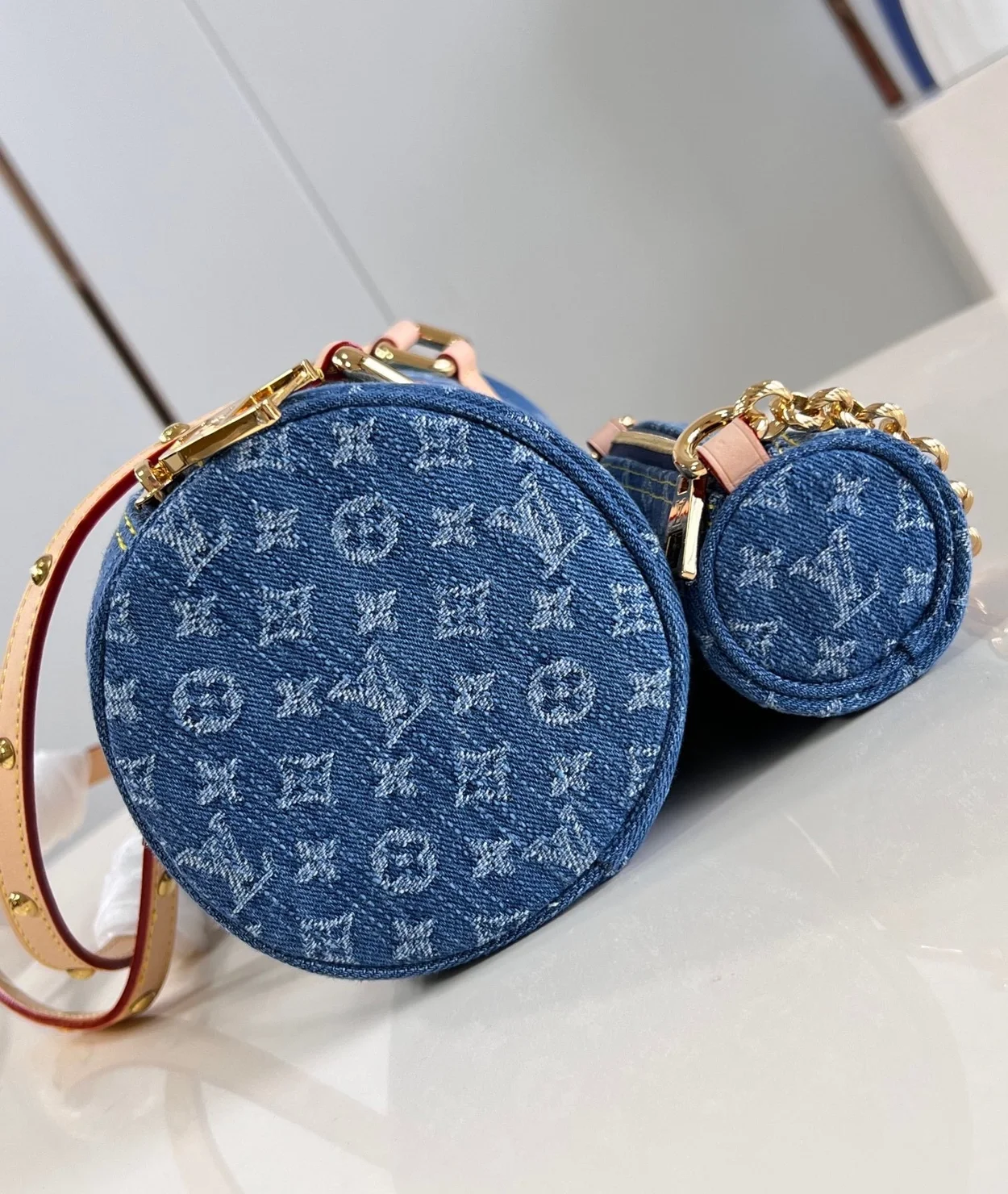 루이비통 빠삐용 M46830