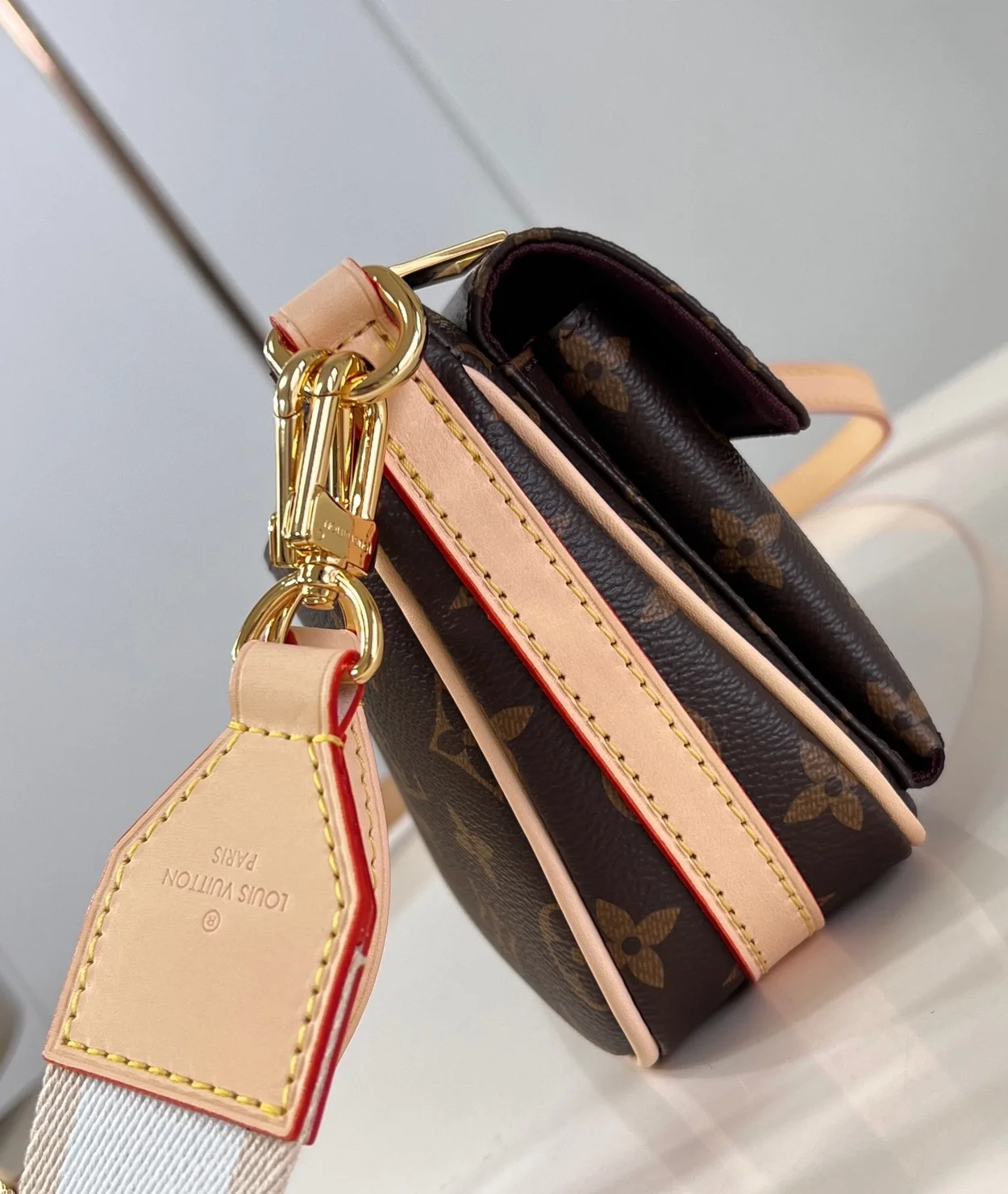 루이비통 비바시떼 M46999