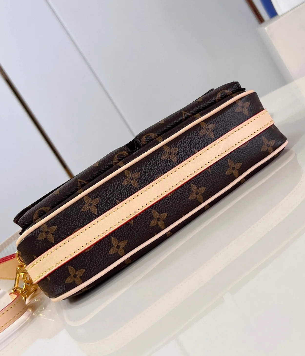 루이비통 비바시떼 M46999