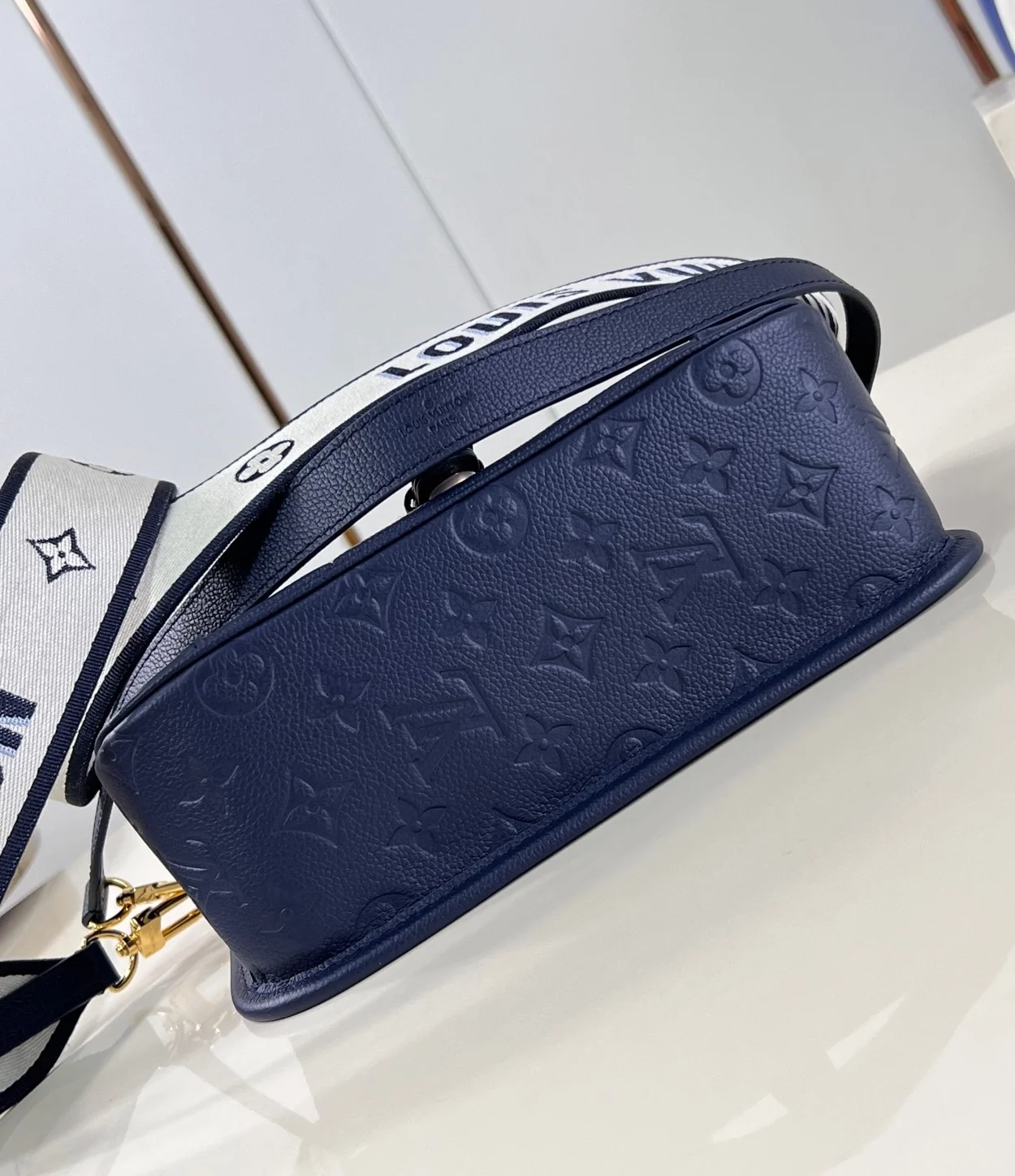 루이비통 다이앤 M47161