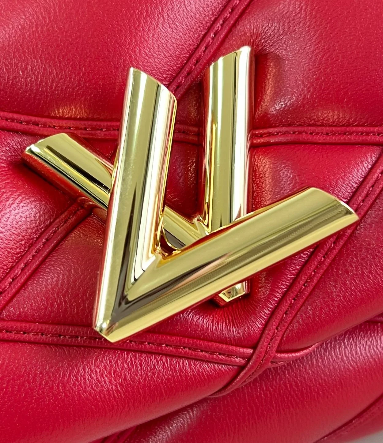 루이비통 GO-14 MM M25106