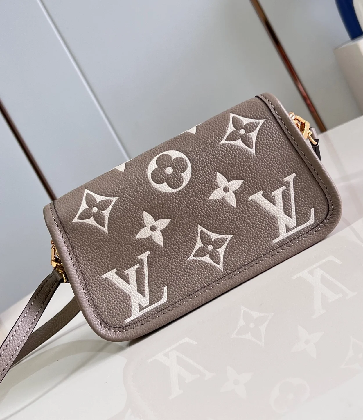 루이비통 나노 다이앤 M83300