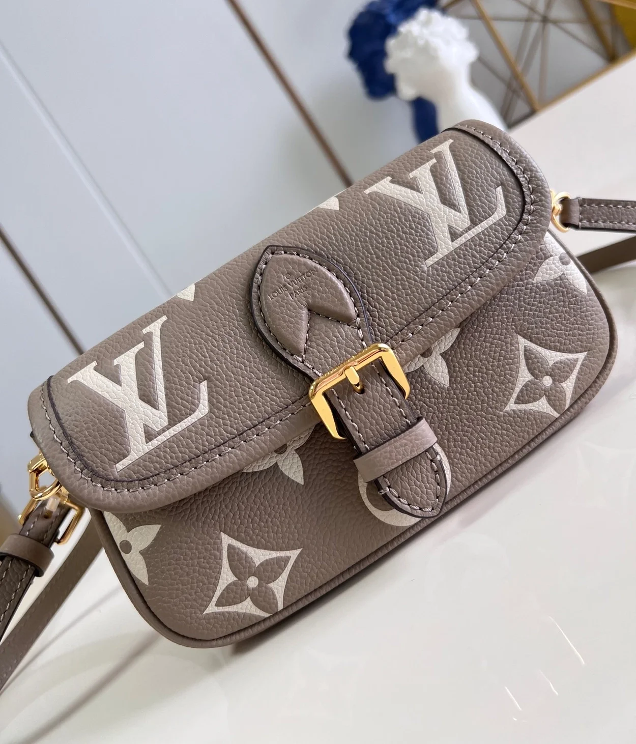 루이비통 나노 다이앤 M83300