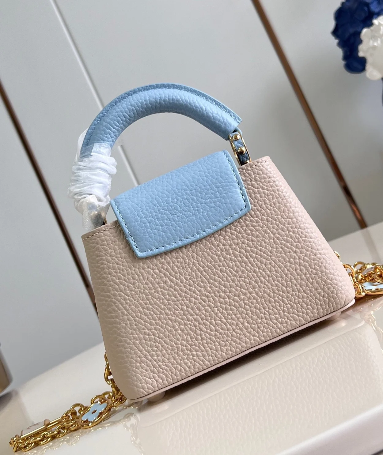 루이비통 카퓌신 나노 M23952