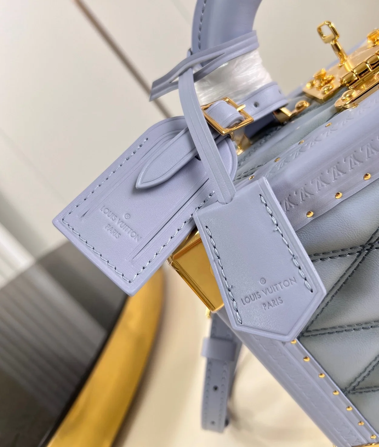 루이비통 쁘띠 발리즈 말타쥬 M11047