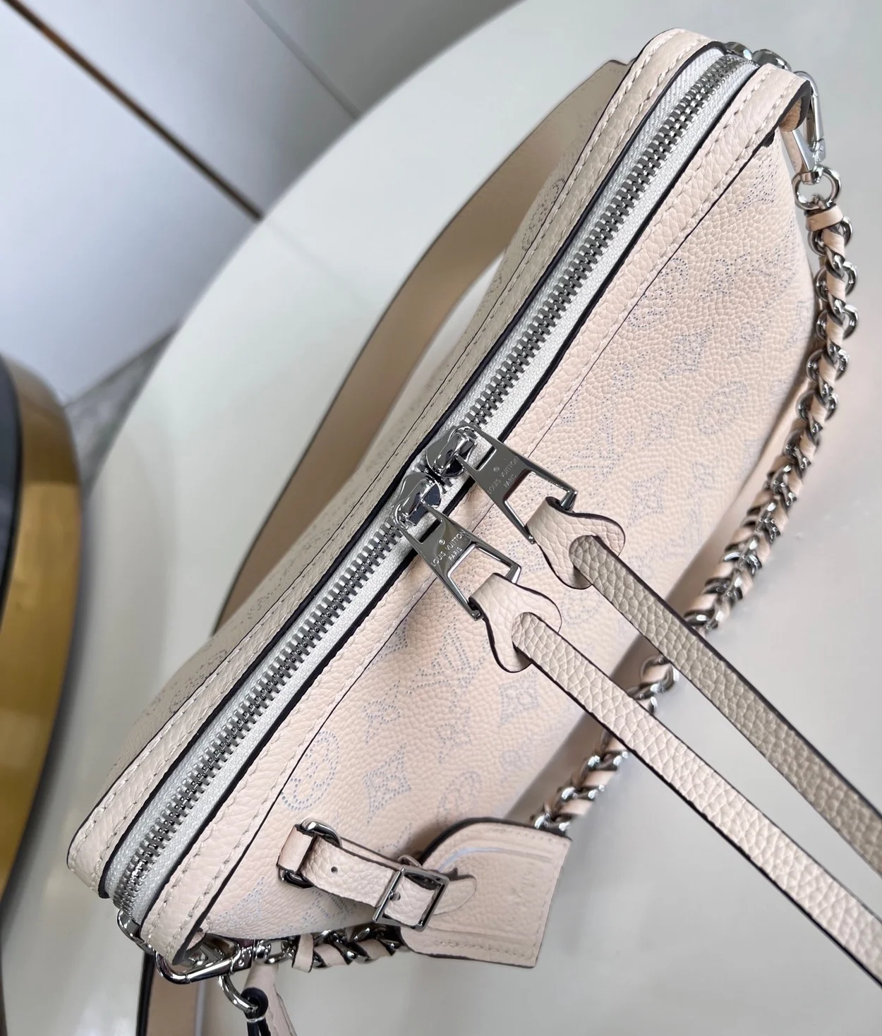 루이비통 핸드 잇 올 PM 마히나 백 M24114