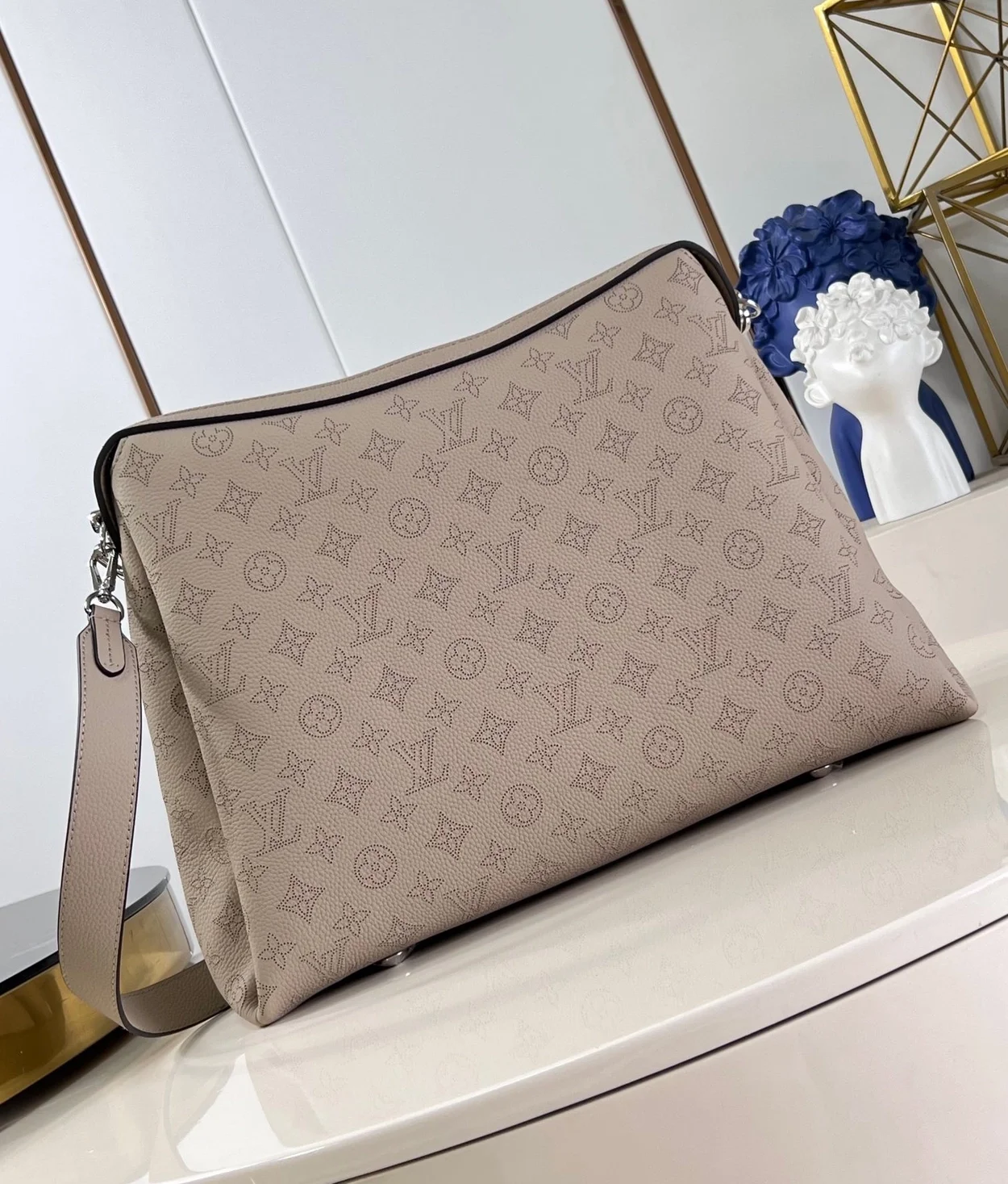 루이비통 핸드 잇 올 MM 백 M24133