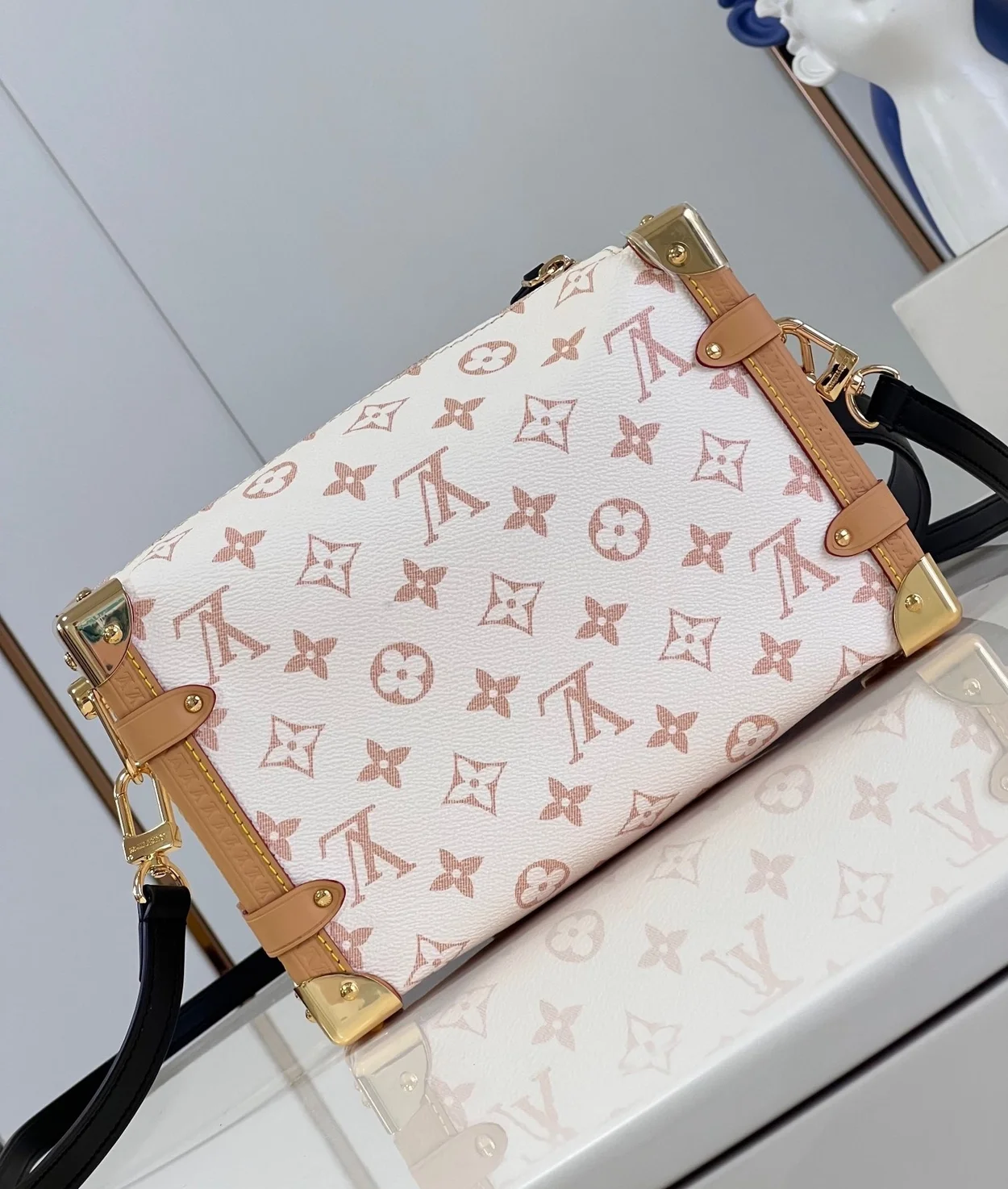 루이비통 사이드 트렁크 MM 백 M46907