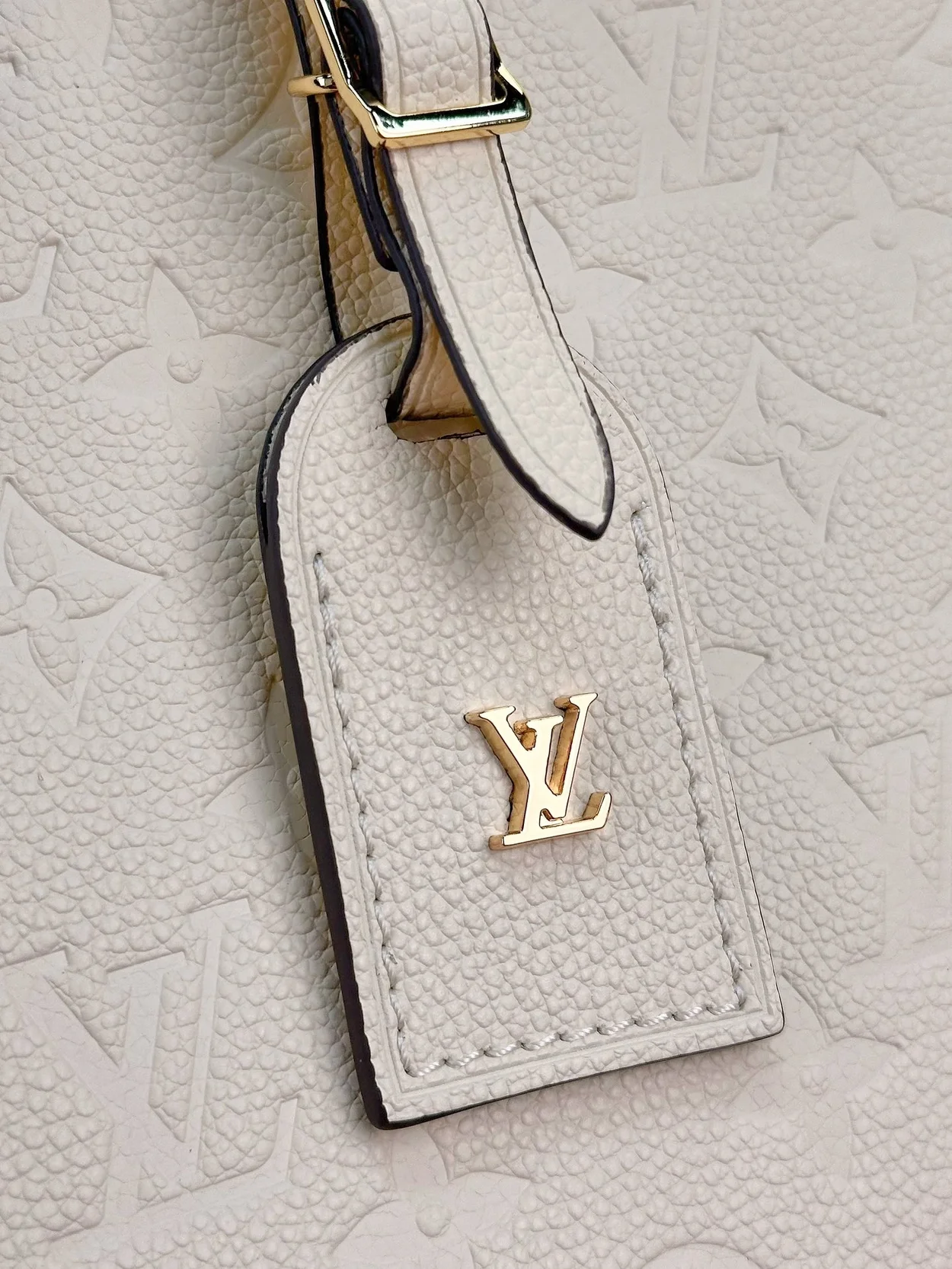 루이비통 부아뜨 샤포 서플 MM M45276