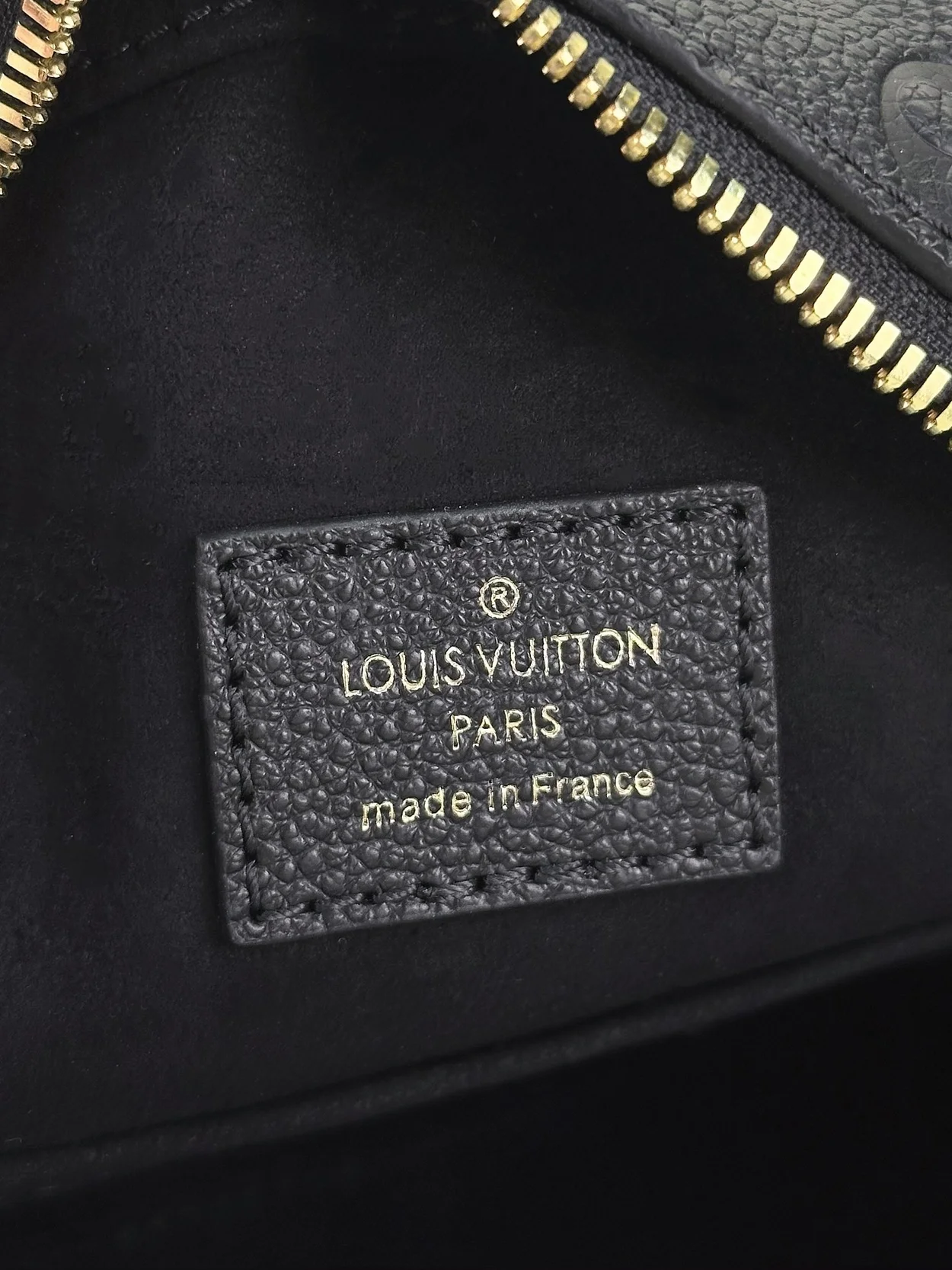 루이비통 부아뜨 샤포 서플 MM M45167