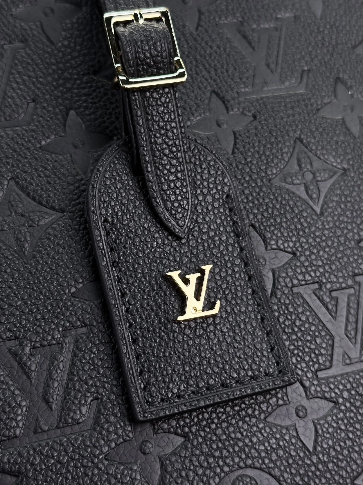 루이비통 부아뜨 샤포 서플 MM M45167