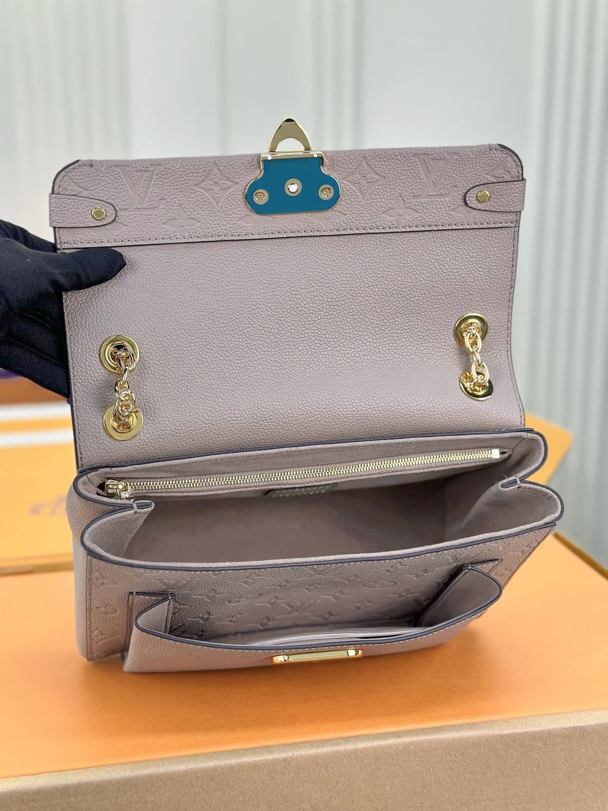 루이비통 바뱅 PM 백 M44929