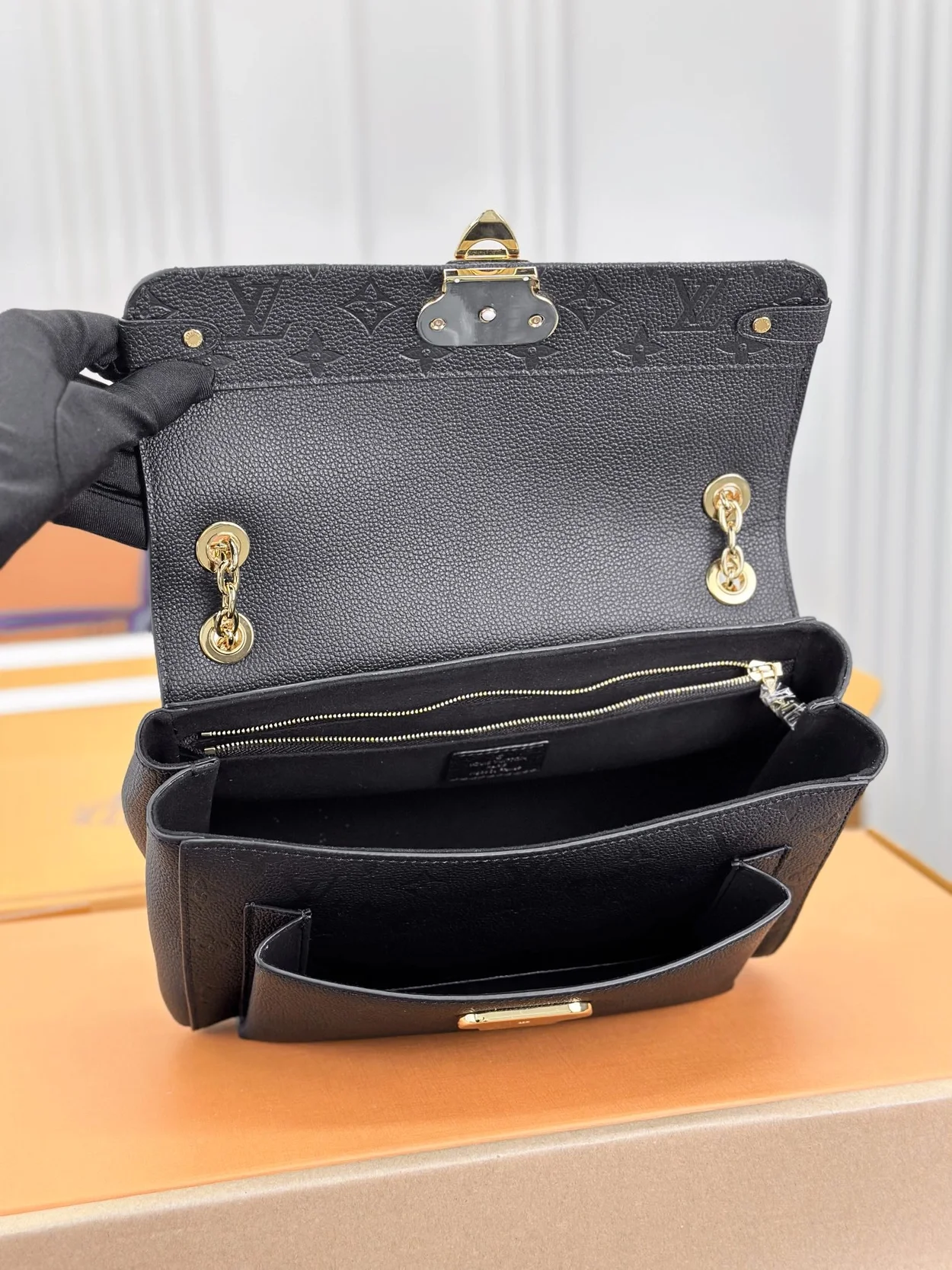 루이비통 바뱅 PM 백 M44151