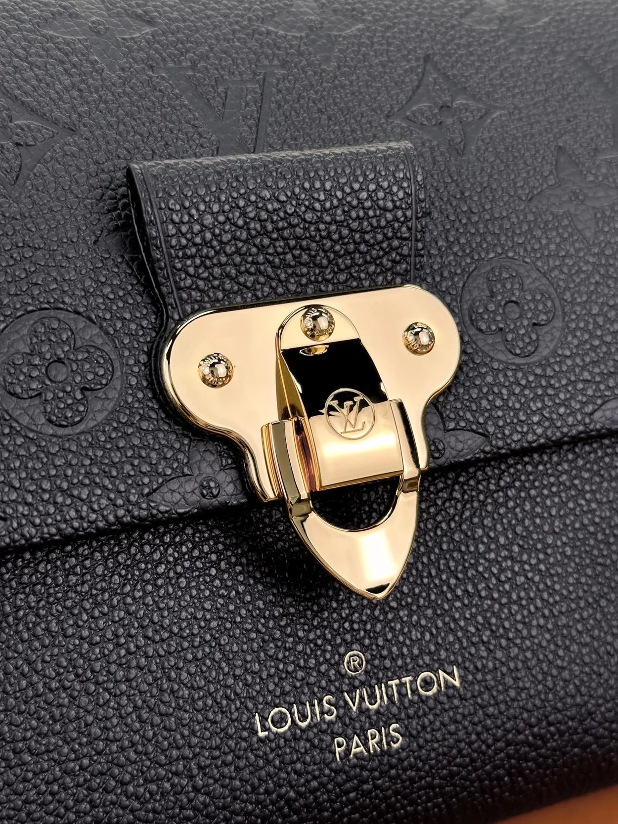 루이비통 바뱅 PM 백 M44151