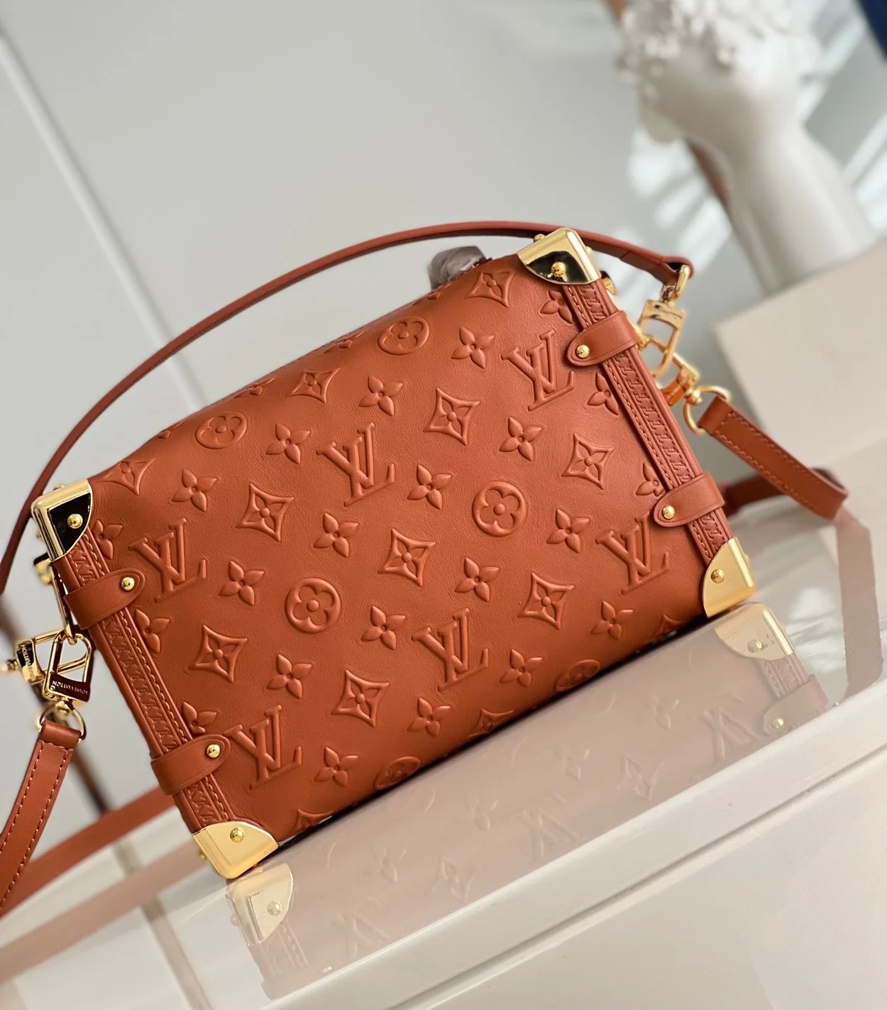 루이비통 모노그램 사이드 트렁크 PM M21741