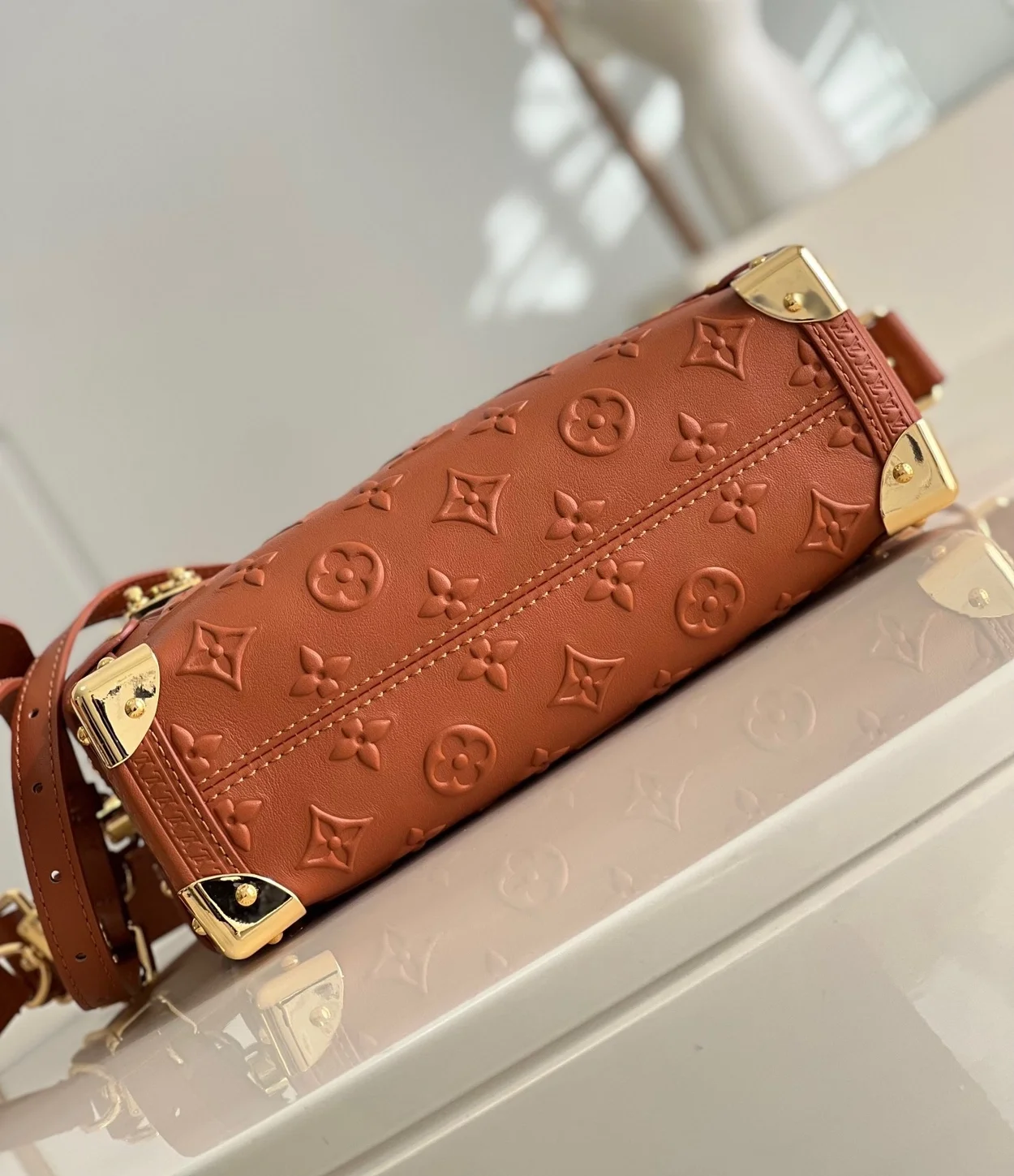 루이비통 모노그램 사이드 트렁크 PM M21741