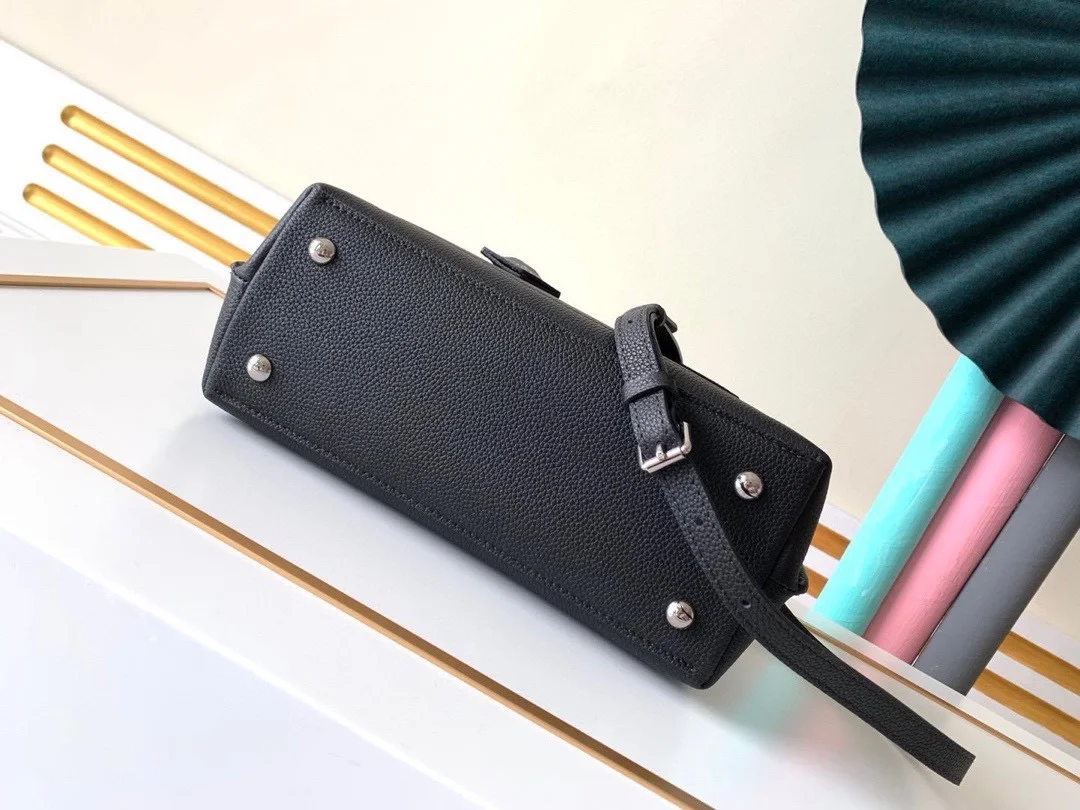 루이비통 락미 에버 BB 백 M53937