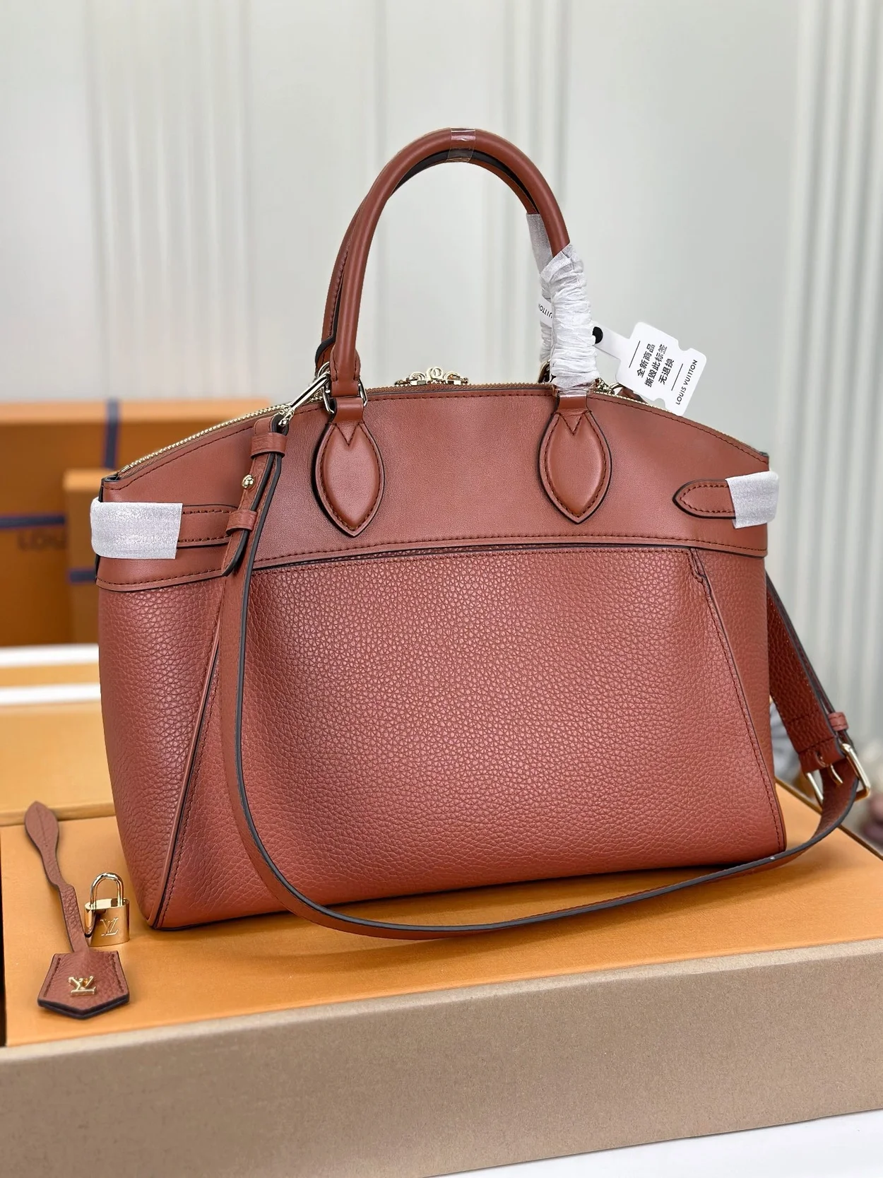 루이비통 락 잇 MM 백 브라운 M22925