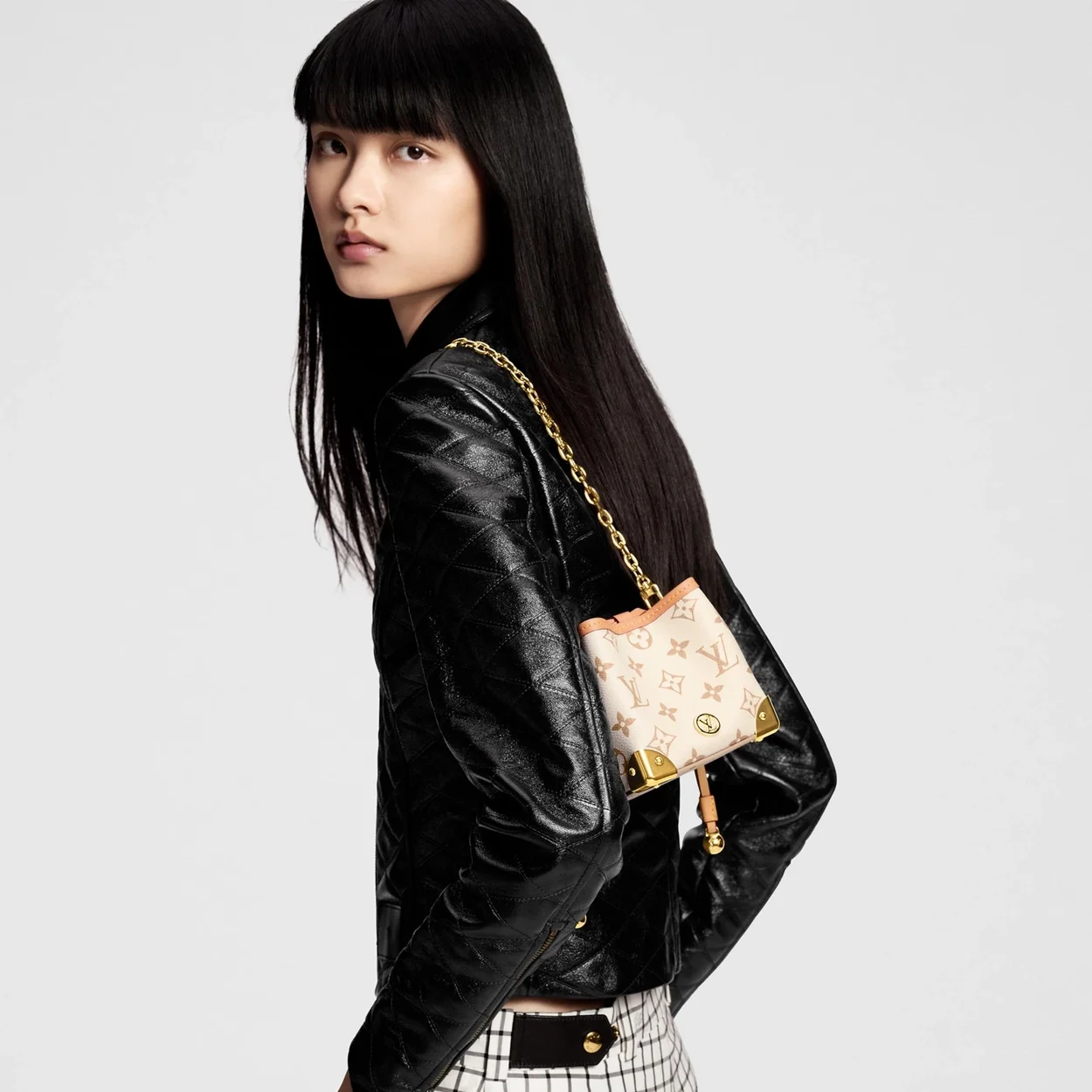 루이비통 노에 퍼스 숄더백 M83227